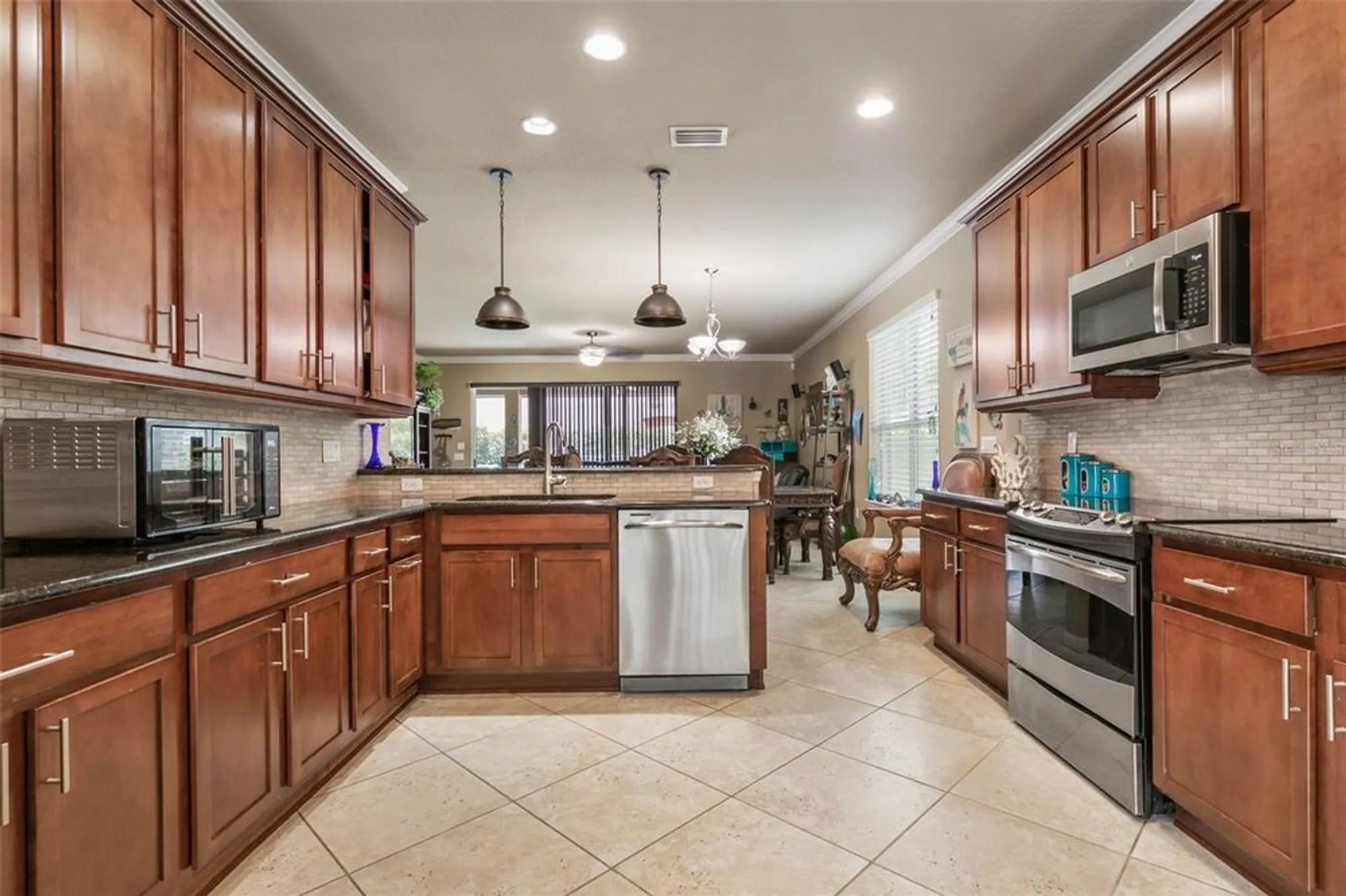 Property Slideshow image 16 of 69 | 6 black pine way, Ormond Beach, FL, 32174