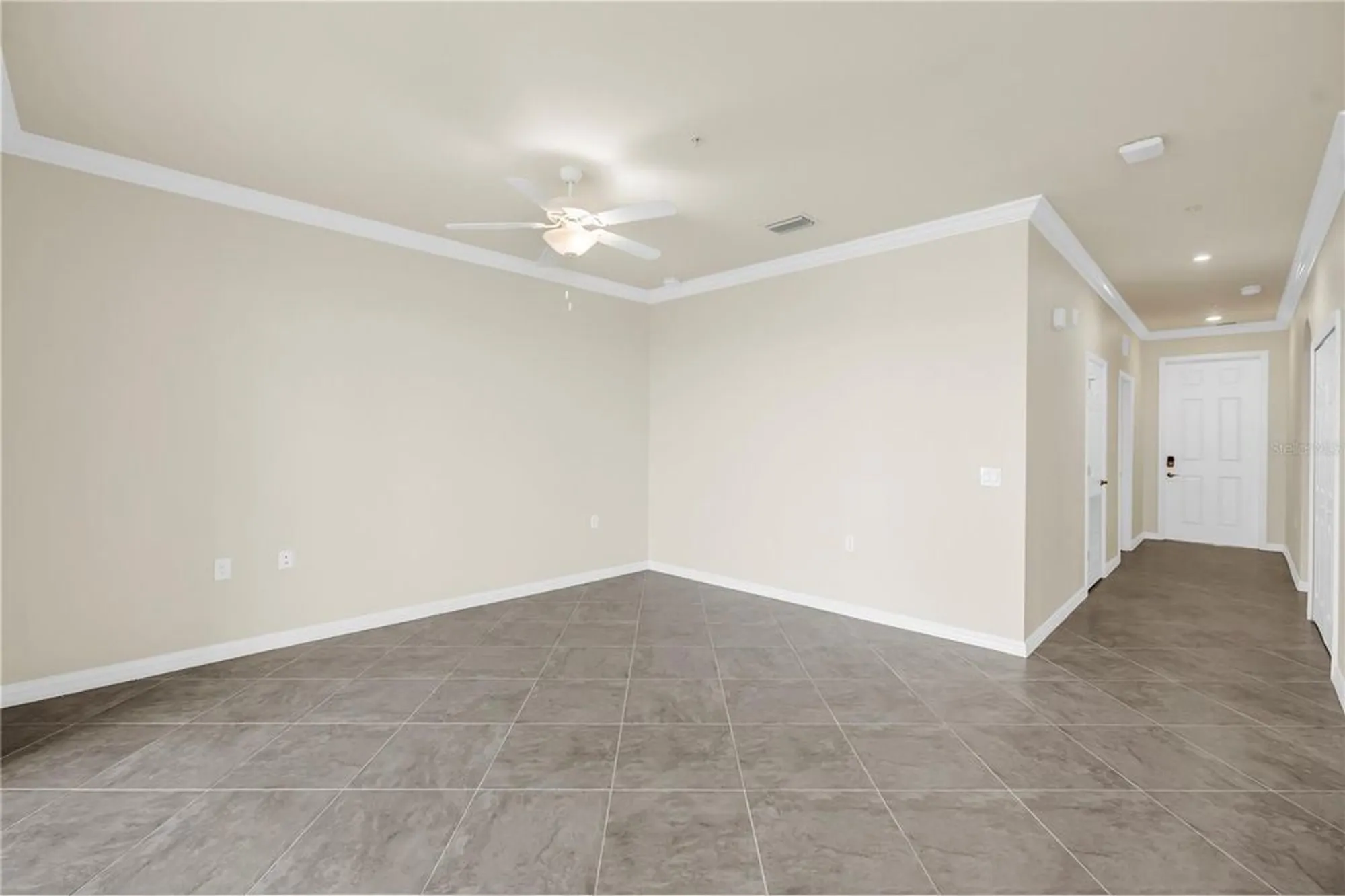 Property Slideshow image 34 of 59 | 1030 tidewater shores loop 406, Bradenton, FL, 34208