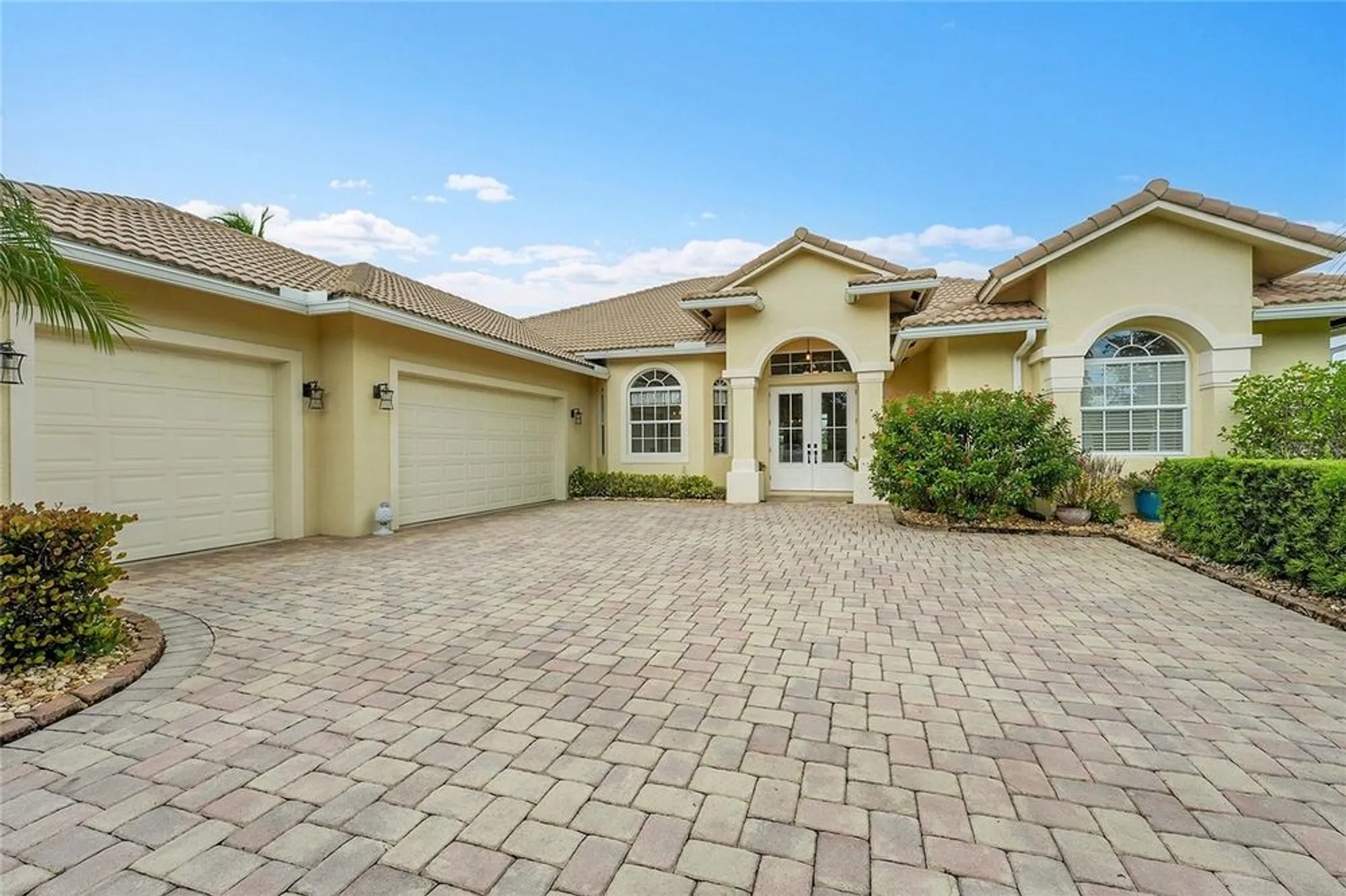 Property Slideshow image 2 of 50 | 2997 conifer dr, Fort Pierce, FL, 34951