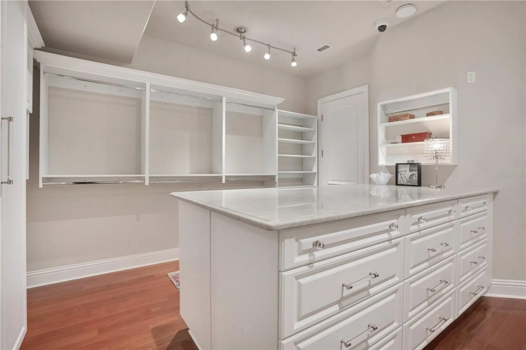 Property Slideshow image 26 of 71 | 1117 oxbridge ln, Ormond Beach, FL, 32174