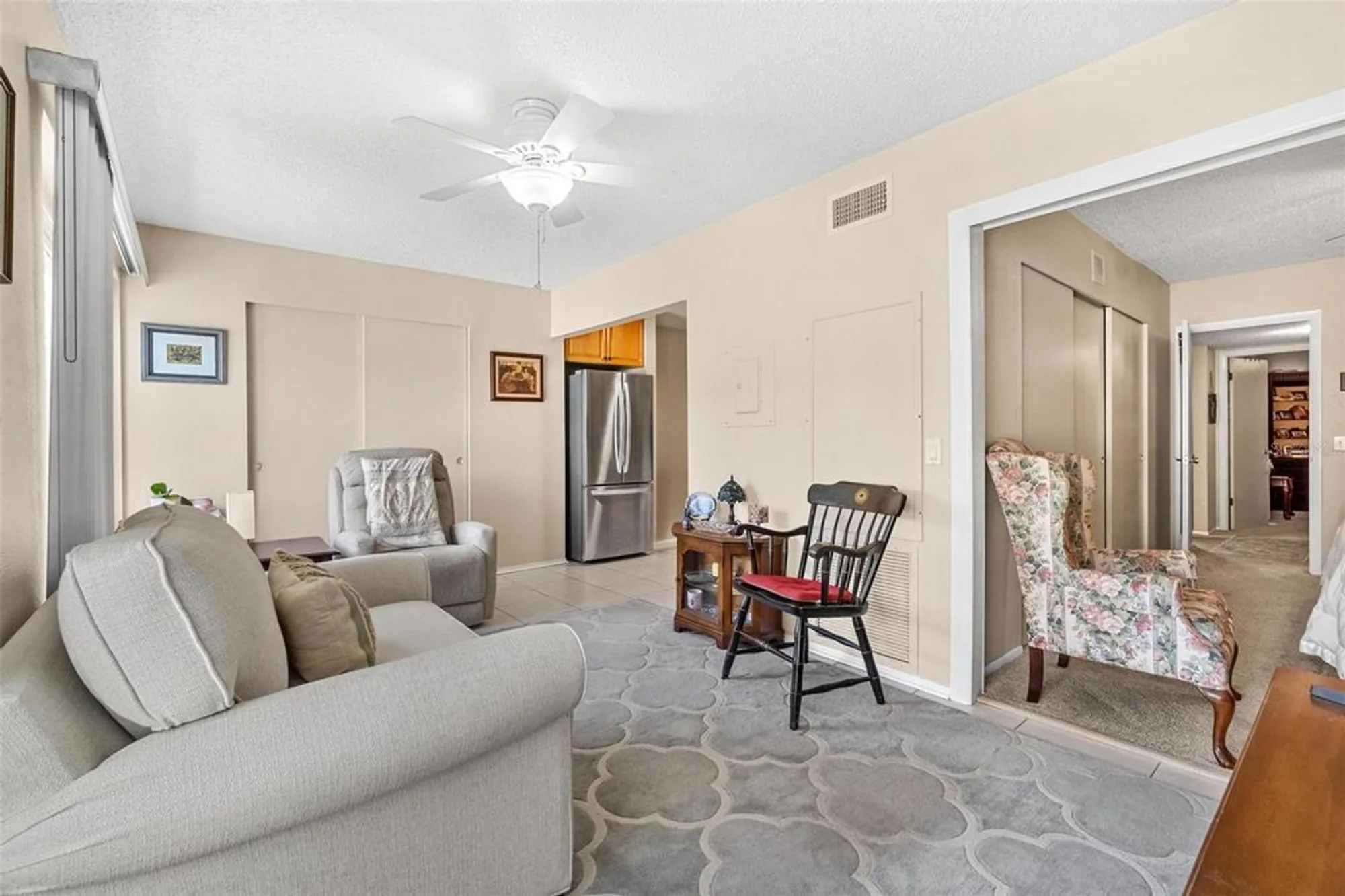 Property Slideshow image 10 of 40 | 2440 world parkway blvd 52, Clearwater, FL, 33763