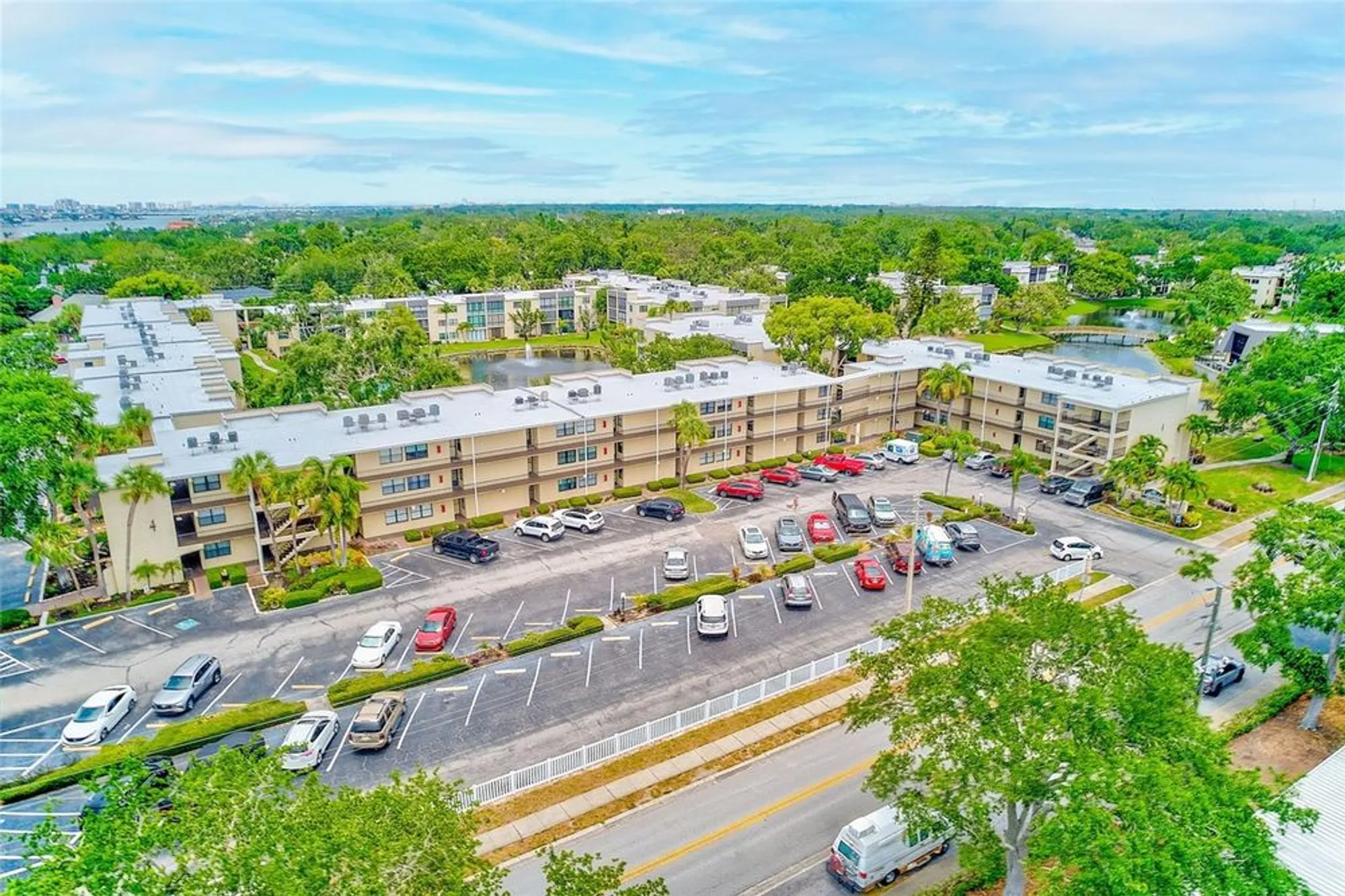 Property Slideshow image 24 of 35 | 14130 rosemary ln 4115, Largo, FL, 33774