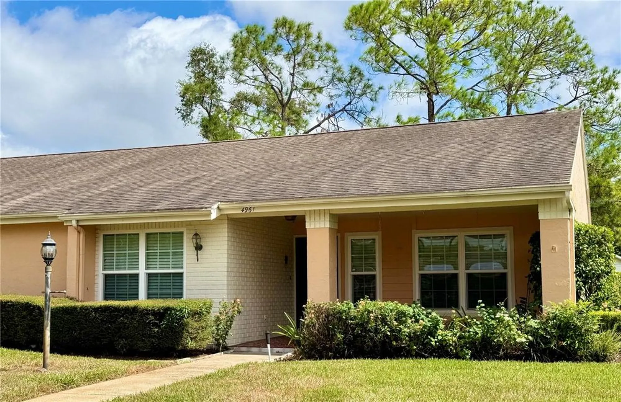 Property Slideshow image 1 of 22 | 4961 grist mill cir, New Port Richey, FL, 34655