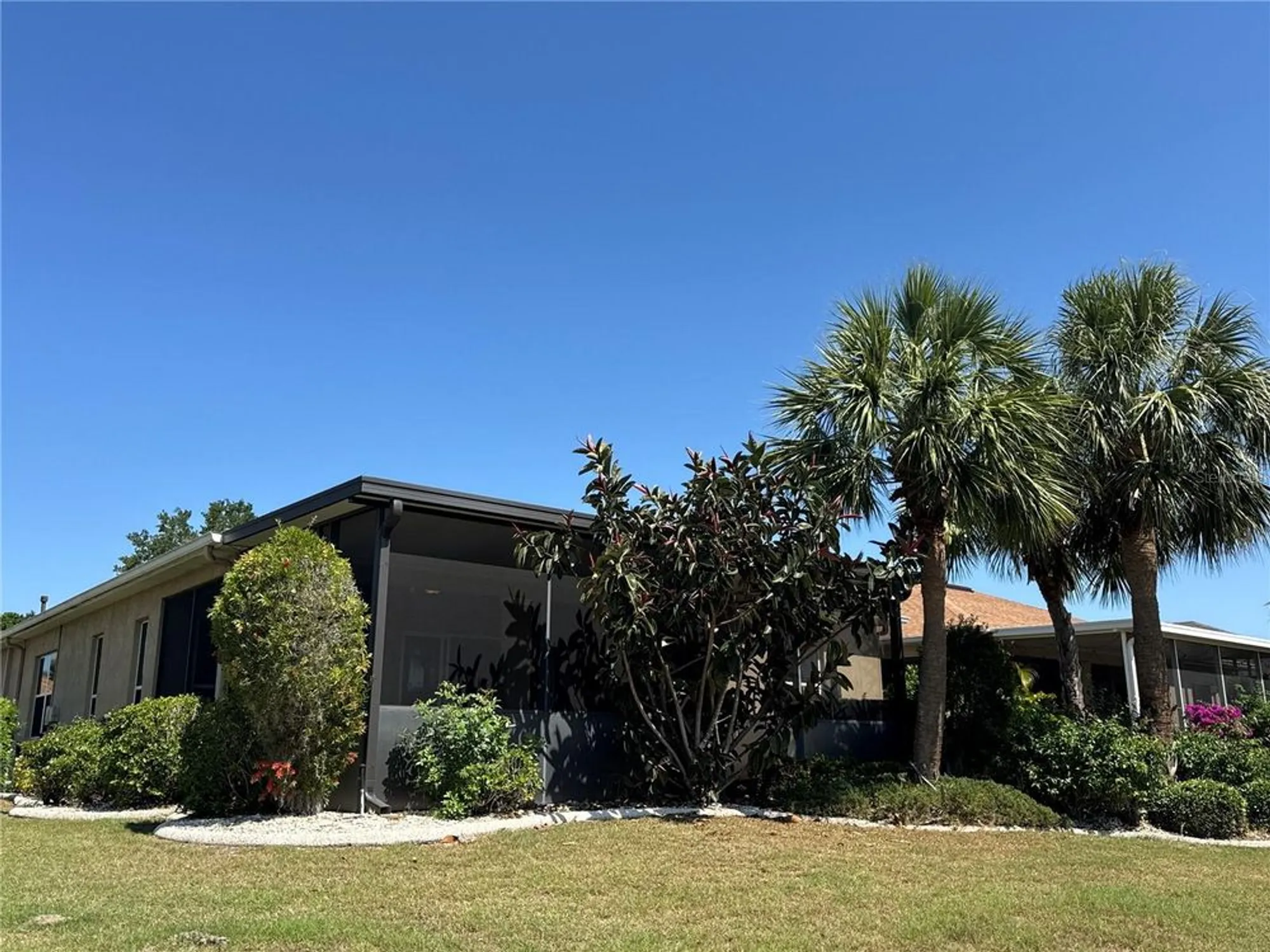 Property Slideshow image 25 of 29 | 832 king leon way, Sun City Center, FL, 33573