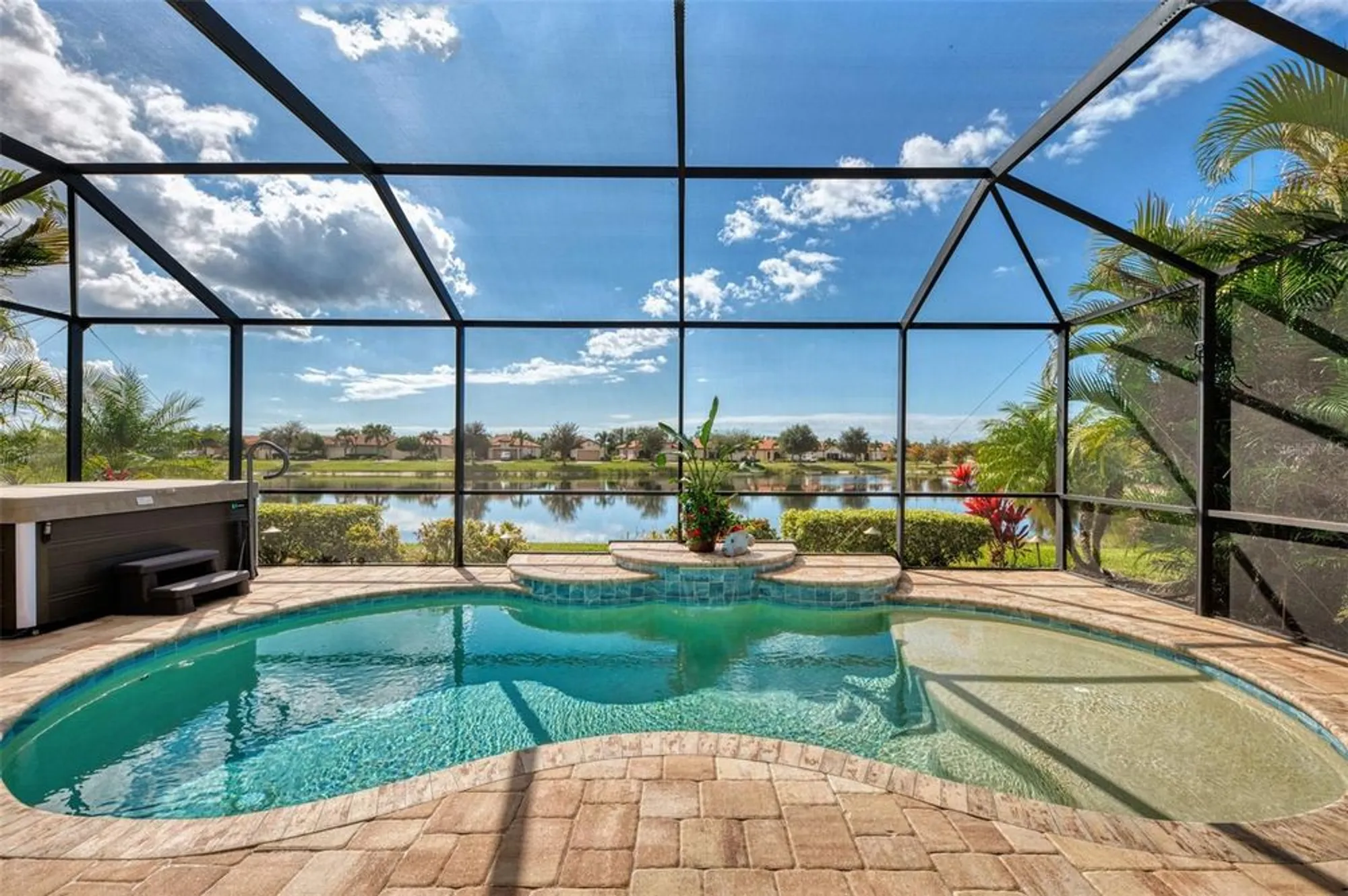 Property Slideshow image 53 of 87 | 10196 crooked creek dr, Venice, FL, 34293