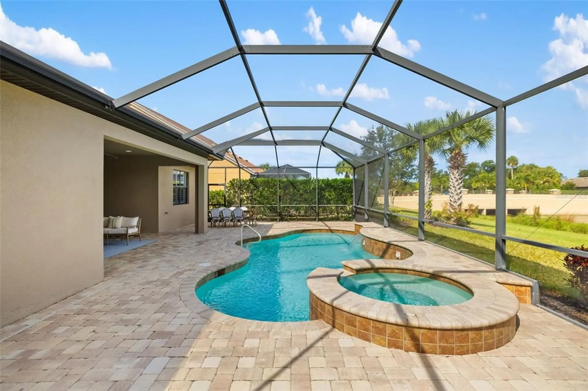 Property Slideshow image 73 of 83 | 11192 whimbrel ln, Sarasota, FL, 34238