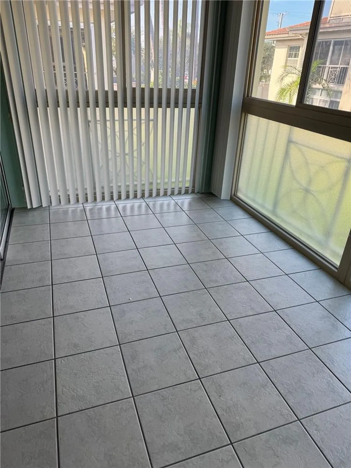 Property Slideshow image 10 of 21 | 19029 us highway 19 n apt 5-14, Clearwater, FL, 33764