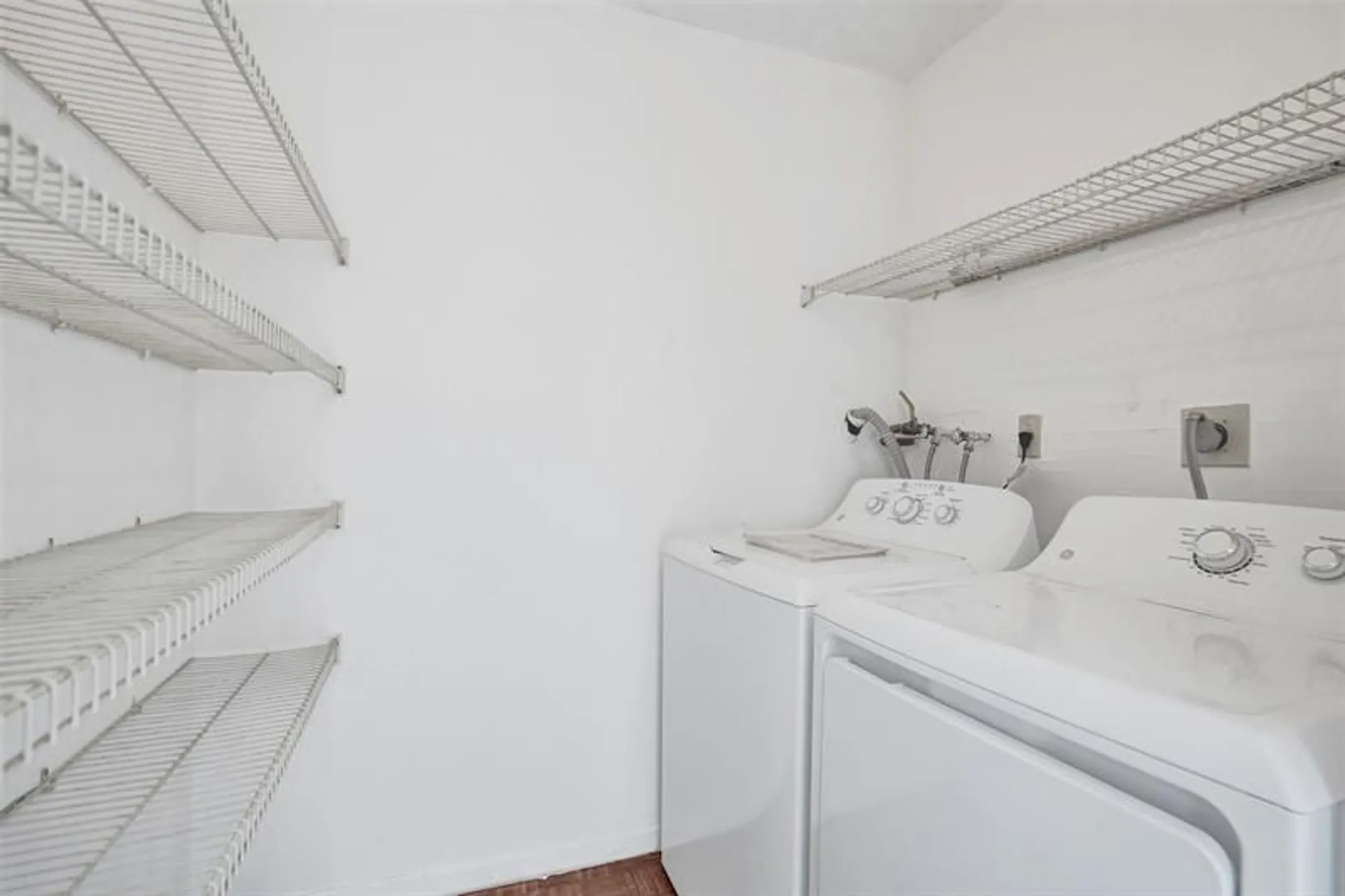 Property Slideshow image 40 of 66 | 7432 ashmont cir 208, Tamarac, FL, 33321