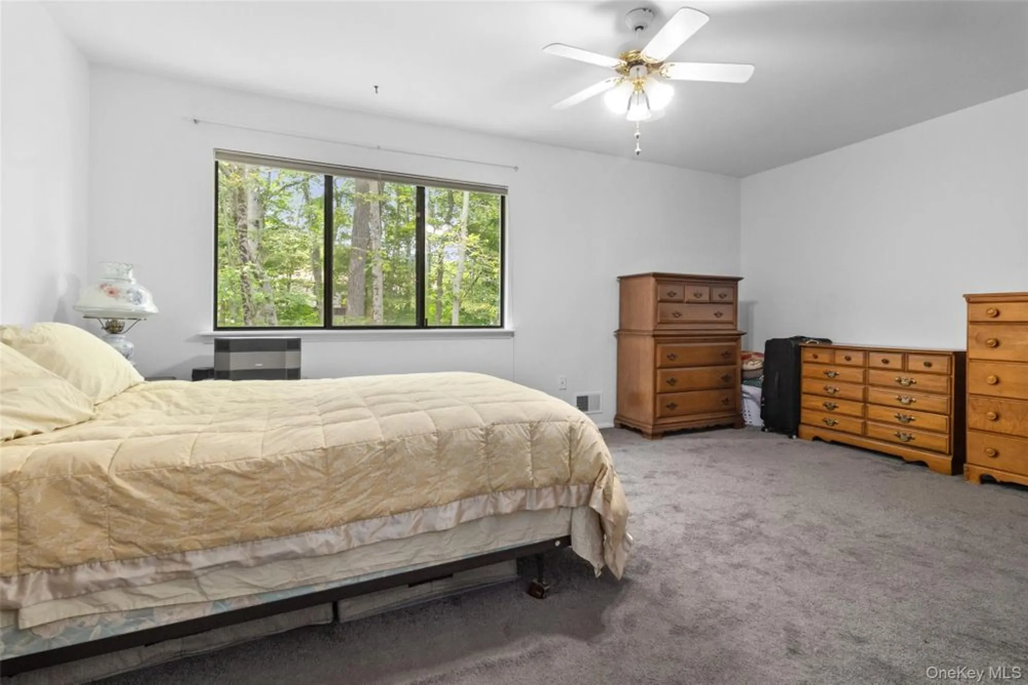 Property Slideshow image 17 of 31 | 84 molly pitcher ln h, Yorktown Heights, NY, 10598