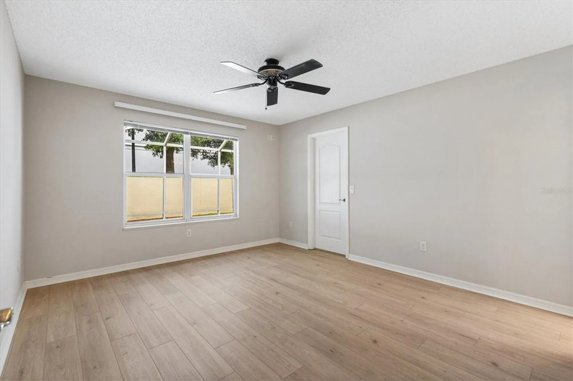 Property Slideshow image 22 of 46 | 2573 caribe dr, The Villages, FL, 32162