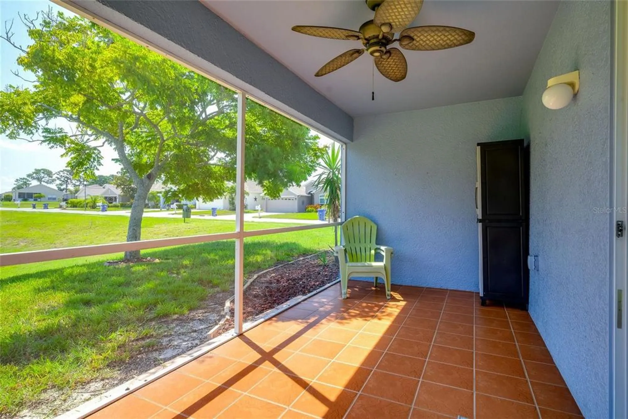 Property Slideshow image 10 of 35 | 2926 walnut grove ct, Holiday, FL, 34691