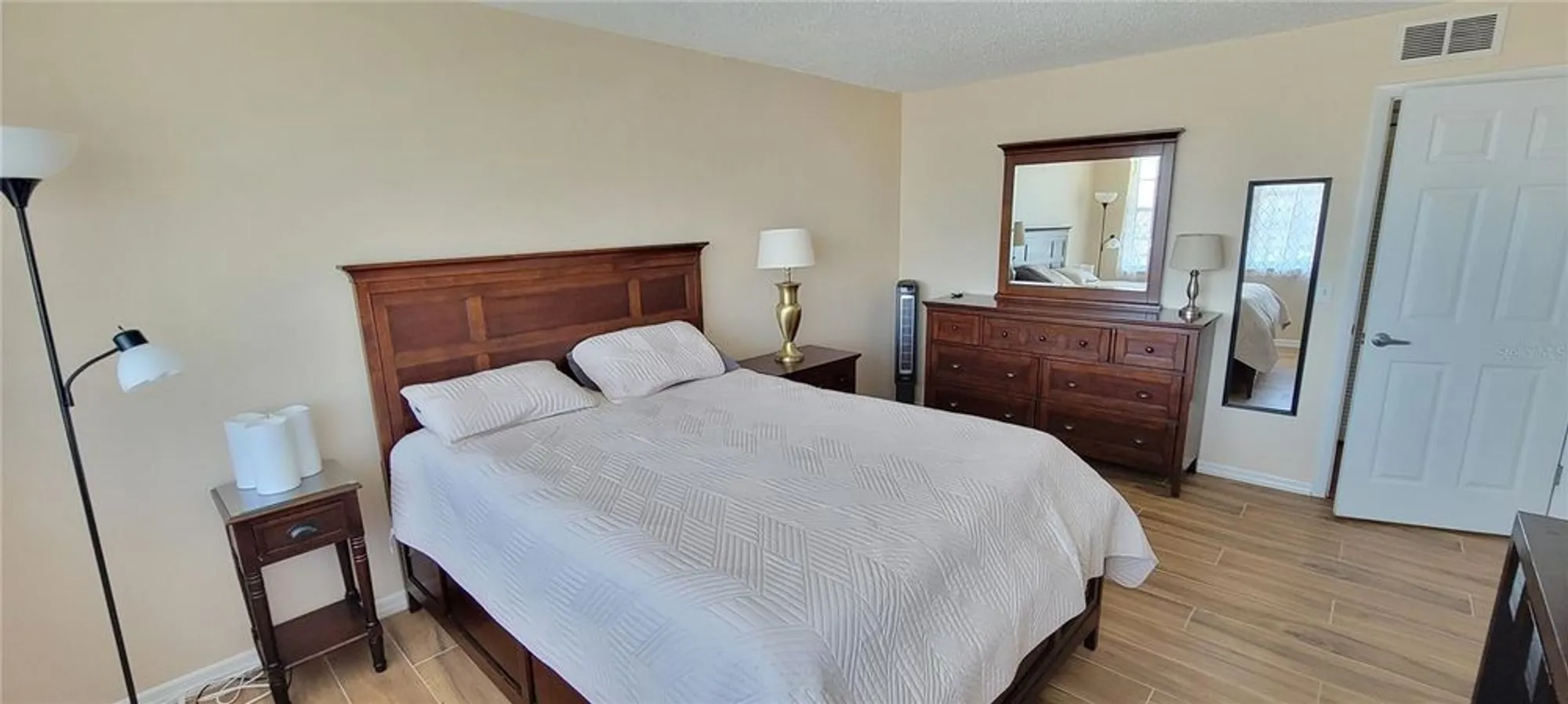 Property Slideshow image 29 of 92 | 7700 sun island dr 506, South Pasadena, FL, 33707