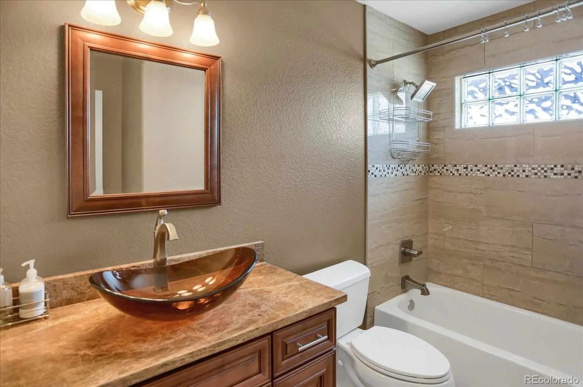 Property Slideshow image 21 of 36 | 8951 greenwich st, Highlands Ranch, CO, 80130