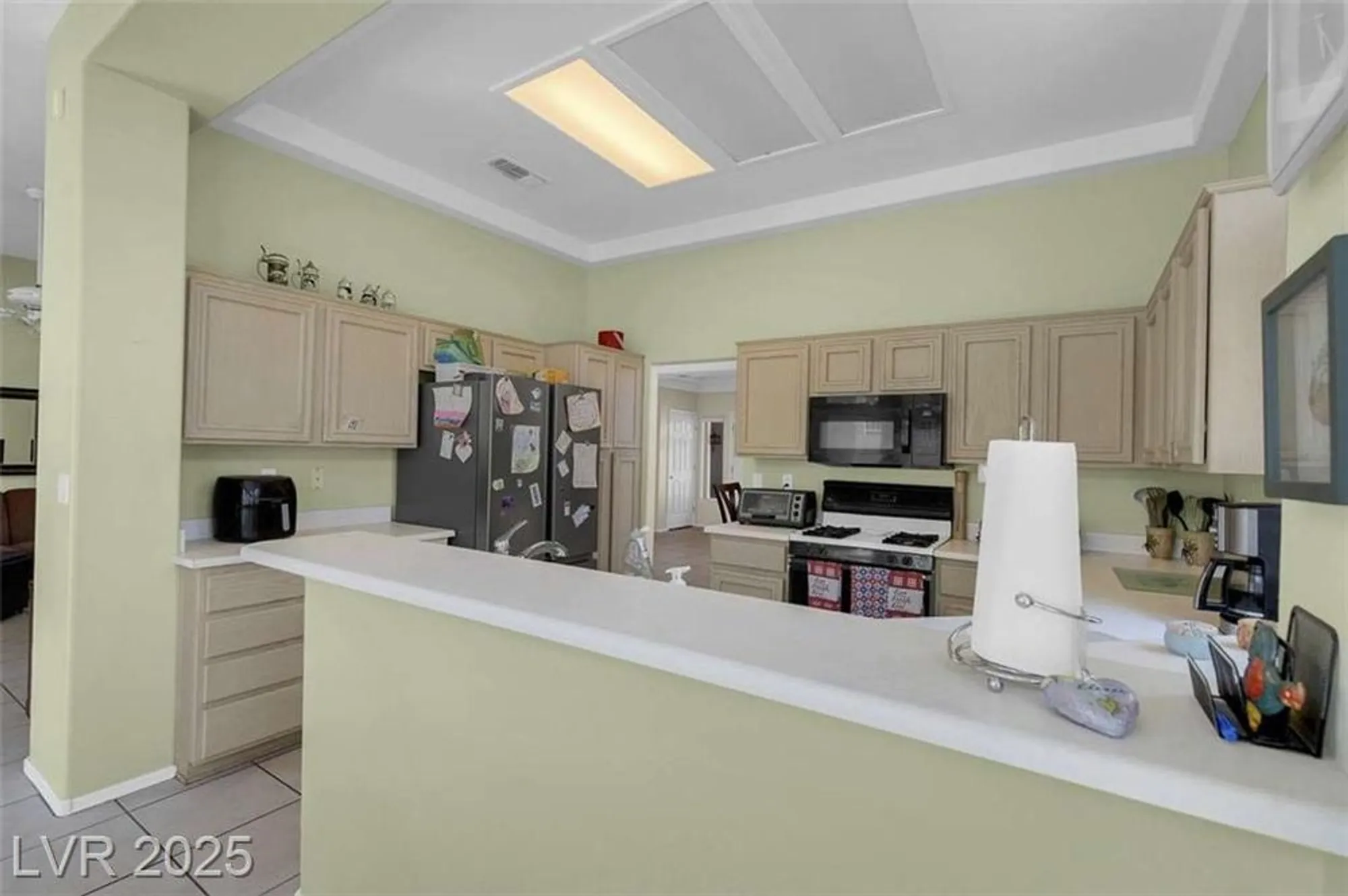 Property Slideshow image 19 of 44 | 10017 bundella dr, Las Vegas, NV, 89134