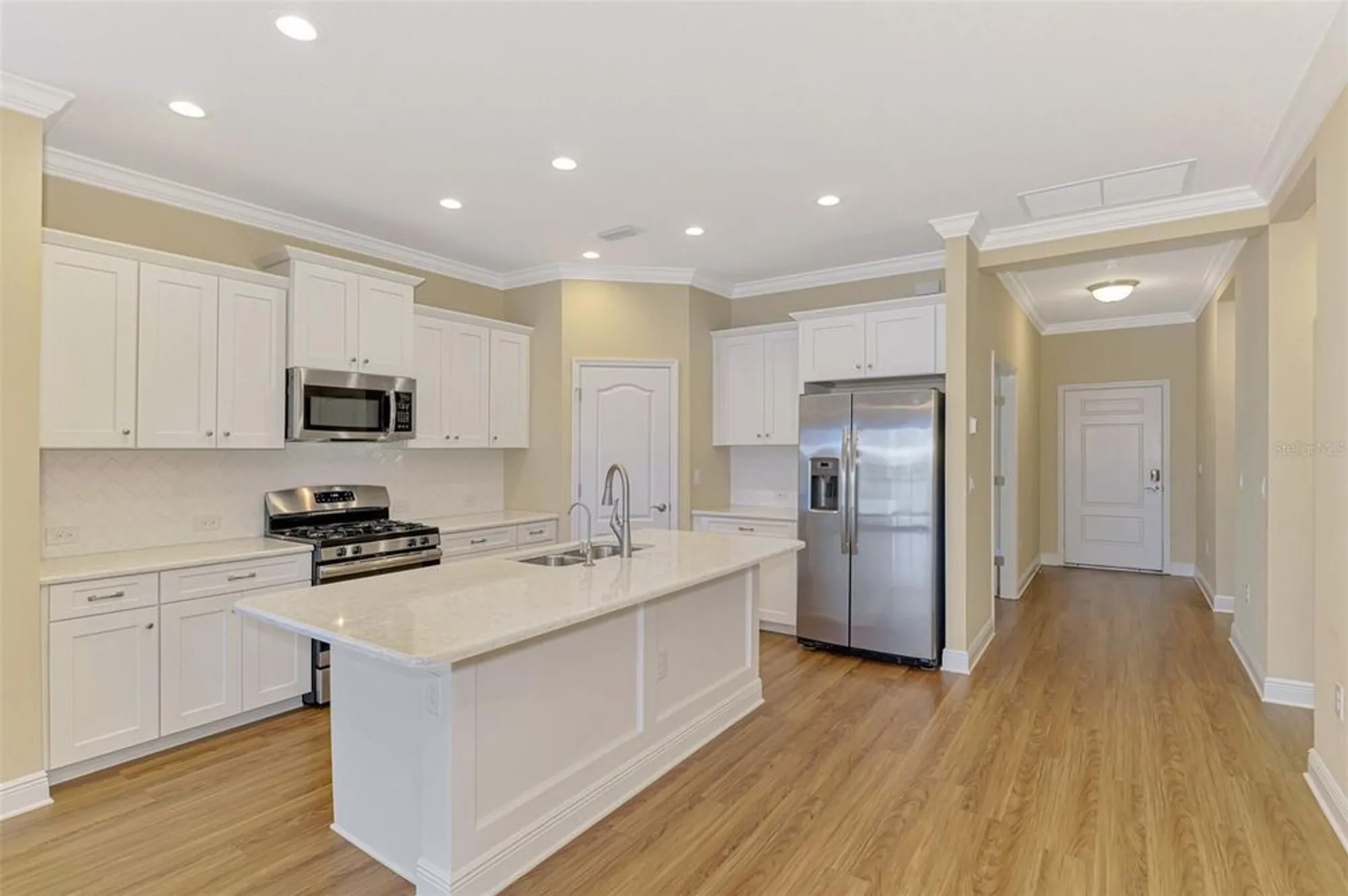 Property Slideshow image 19 of 69 | 21641 winter park ct, Venice, FL, 34293