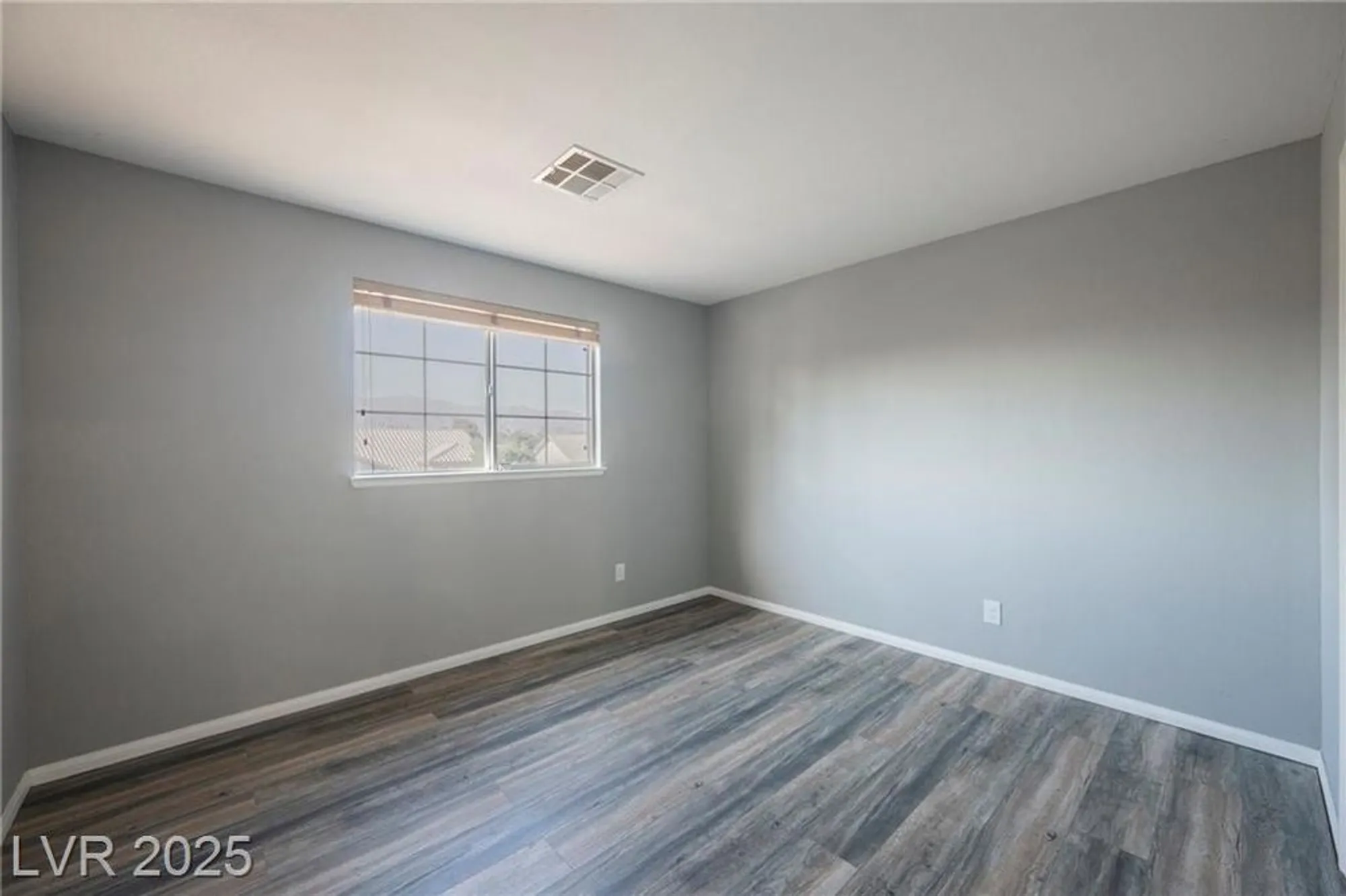 Property Slideshow image 57 of 66 | 5133 burr oak dr, Las Vegas, NV, 89130