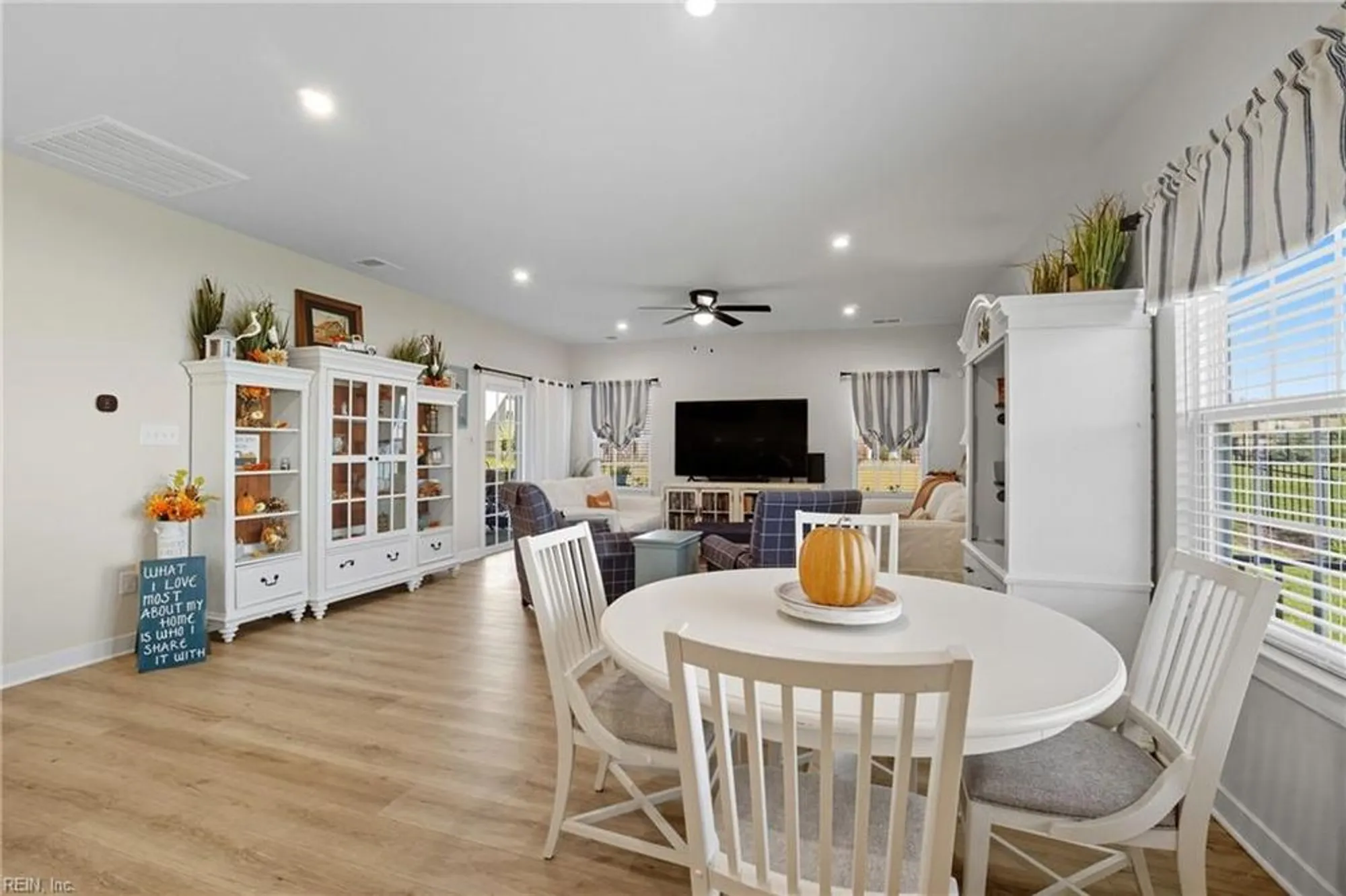 Property Slideshow image 18 of 45 | 121 ayrshire loop, Smithfield, VA, 23430