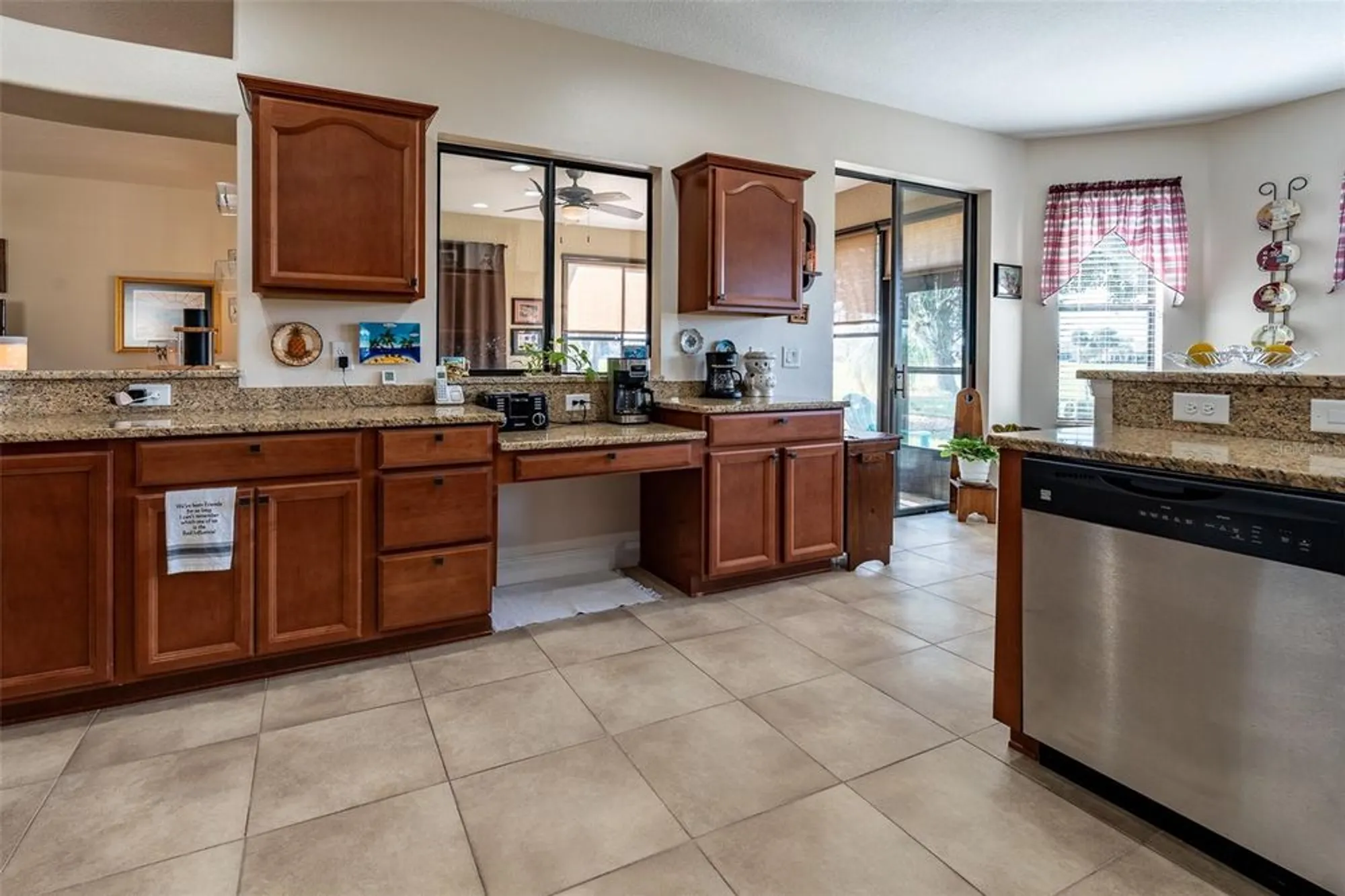 Property Slideshow image 15 of 61 | 16222 sw 14th avenue rd, Ocala, FL, 34473