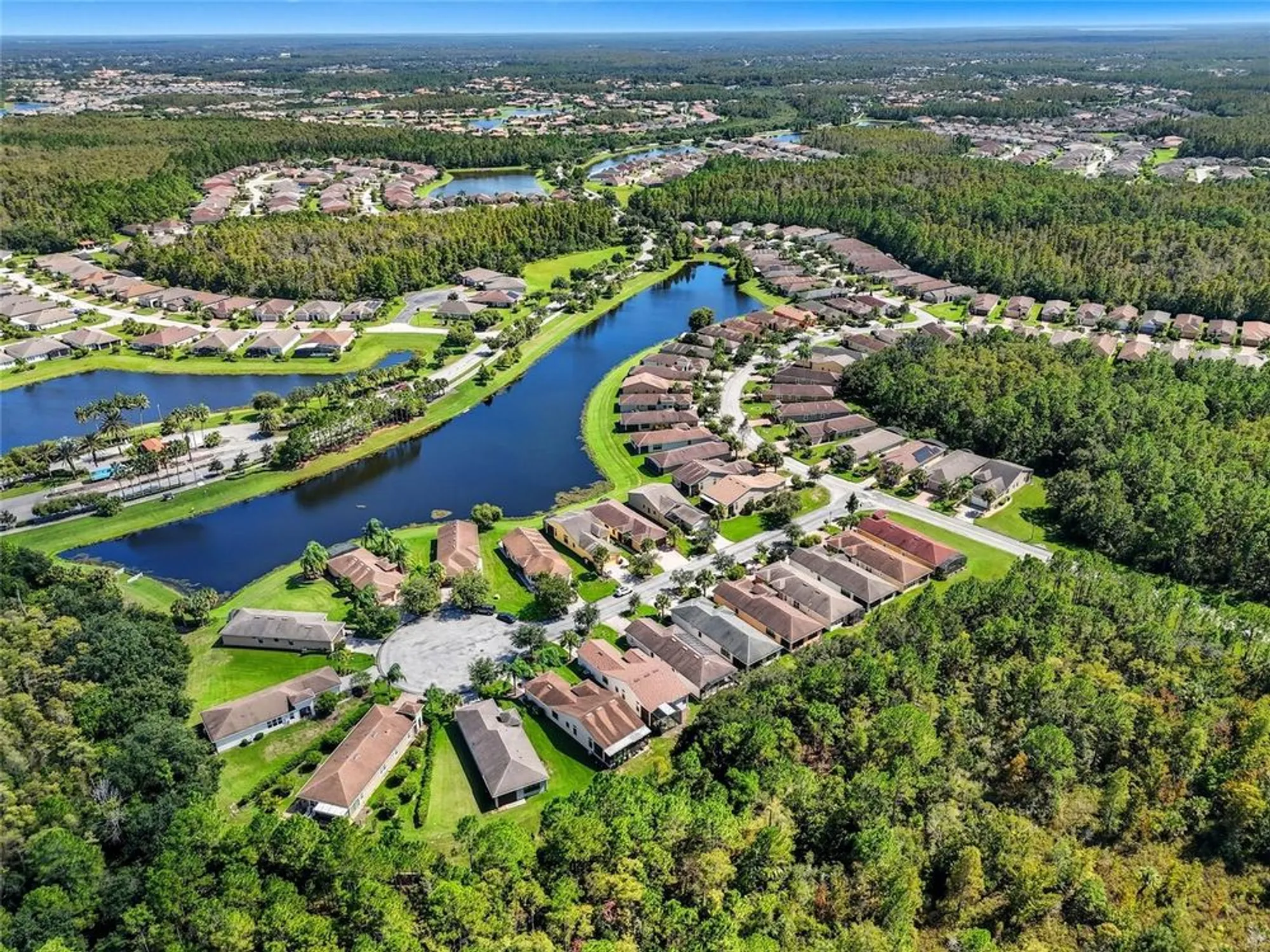 Property Slideshow image 9 of 50 | 1824 pelican hill way, Poinciana, FL, 34759