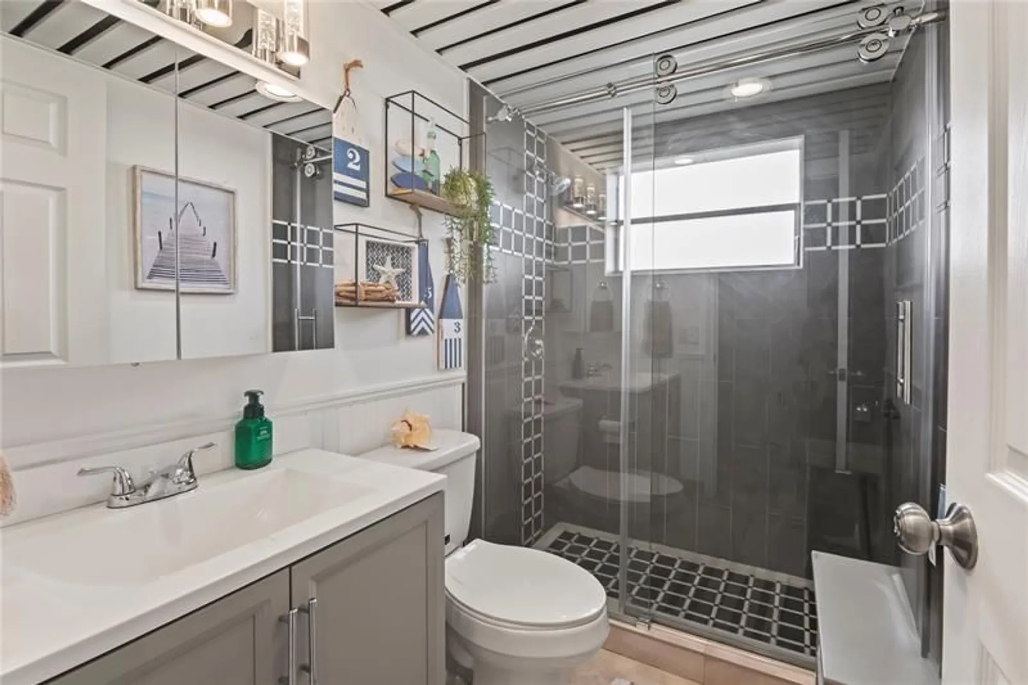 Property Slideshow image 8 of 19 | 352 saxony h # 352, Delray Beach, FL, 33446