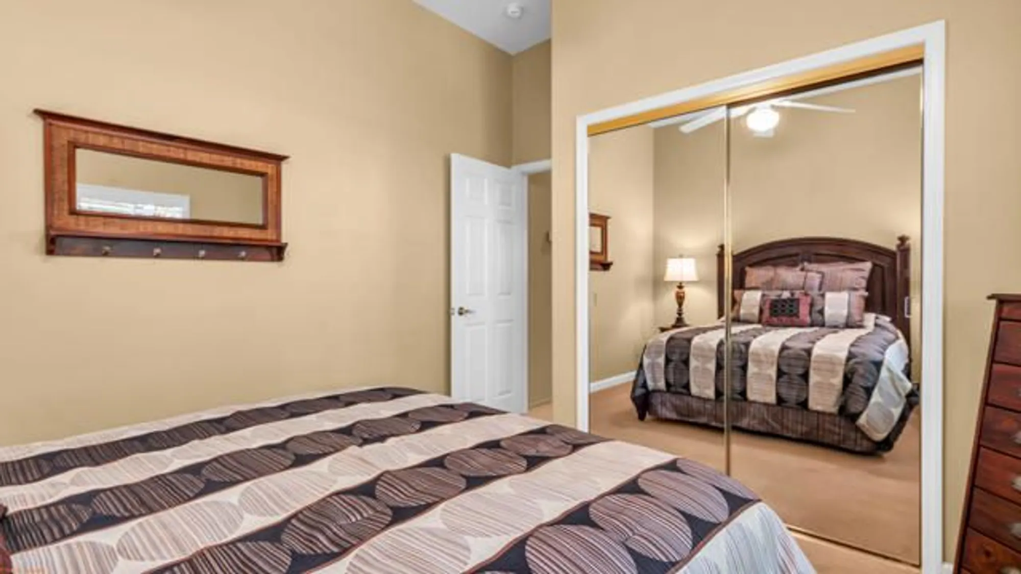 Property Slideshow image 21 of 48 | 38608 bent palm dr, Palm Desert, CA, 92211