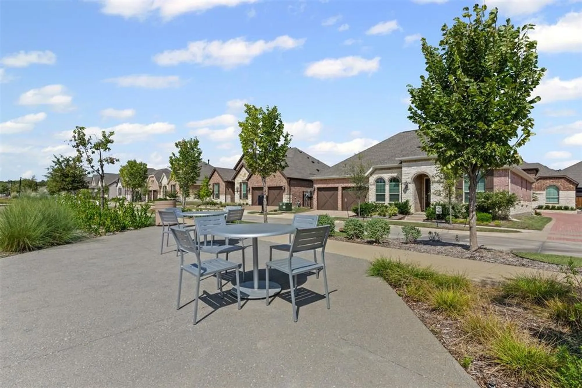 Property Slideshow image 29 of 30 | 4747 kings garden pkwy, Arlington, TX, 76005