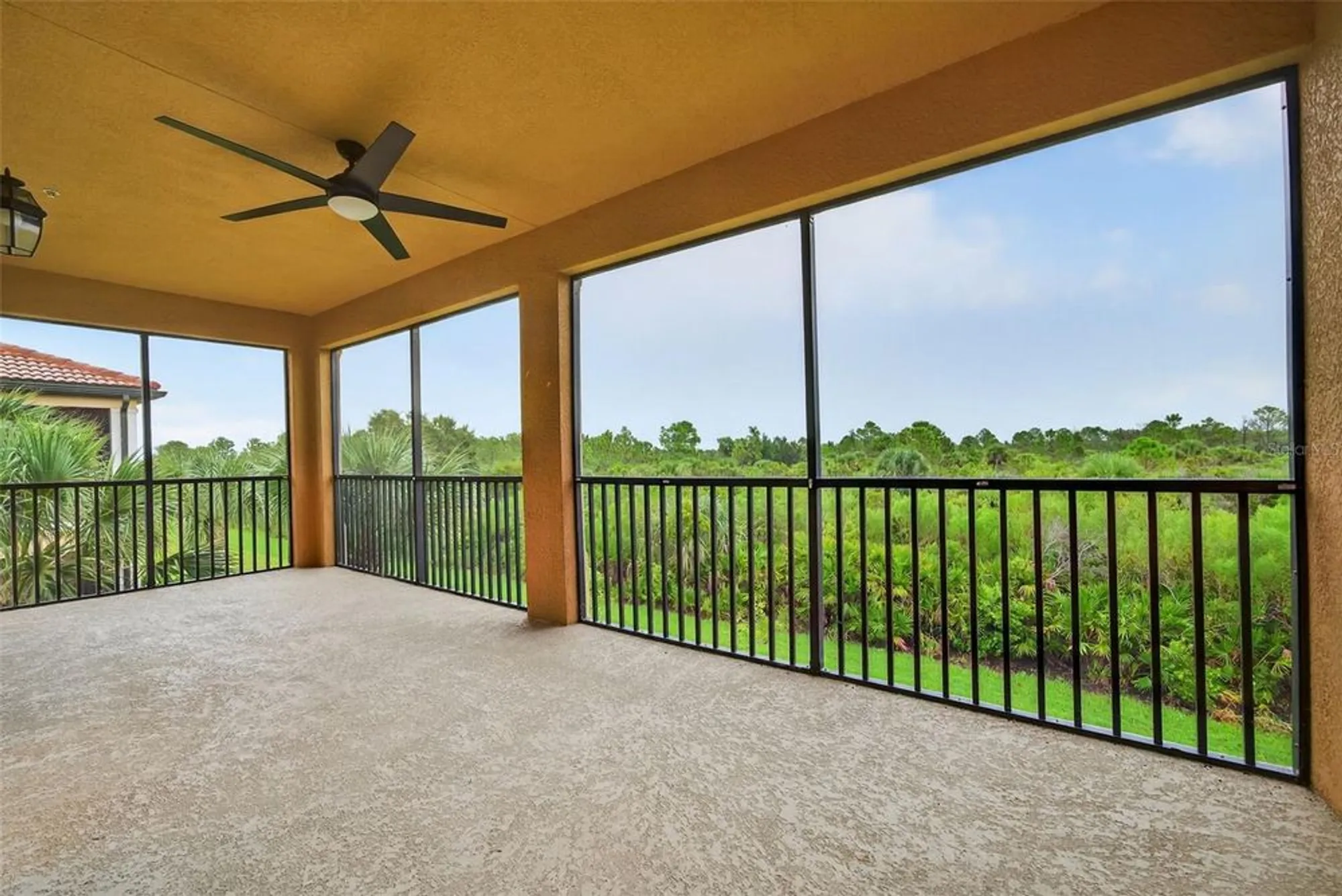 Property Slideshow image 52 of 91 | 10047 crooked creek dr 201, Venice, FL, 34293