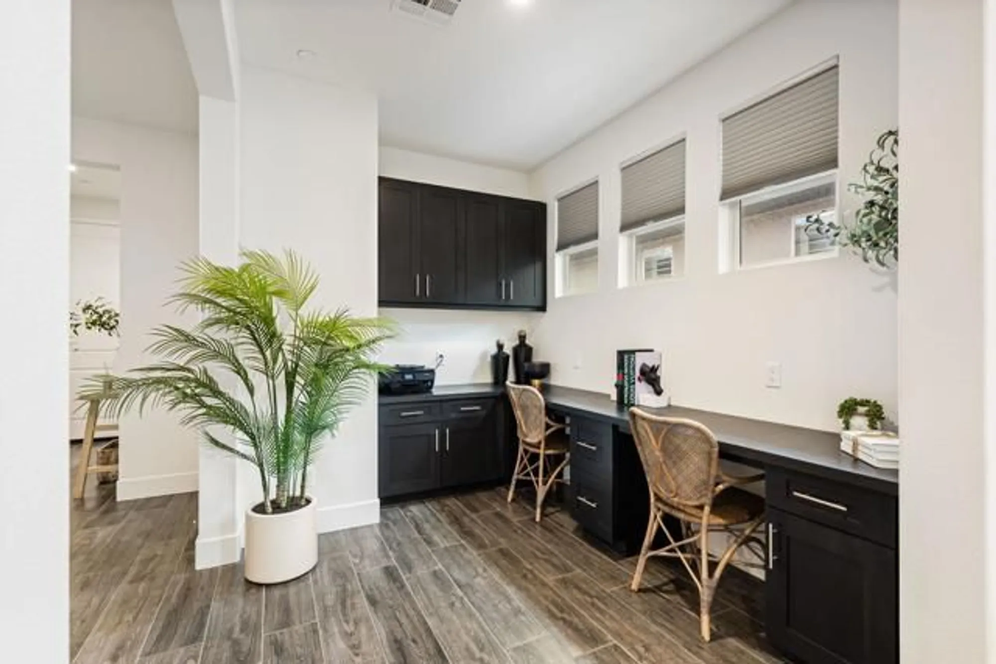 Property Slideshow image 10 of 55 | 51725 ponderosa dr, Indio, CA, 92201