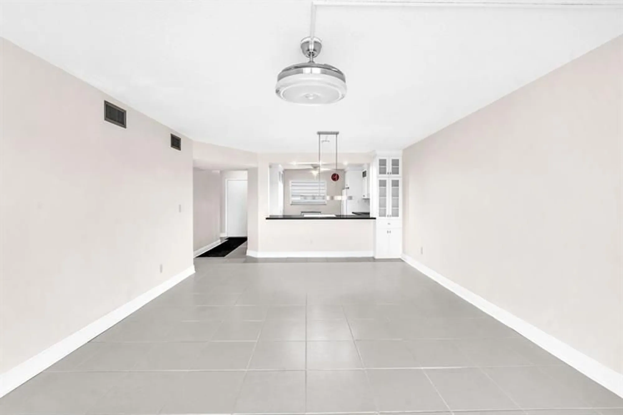 Property Slideshow image 4 of 26 | 4930 e sabal palm blvd 414, Tamarac, FL, 33319