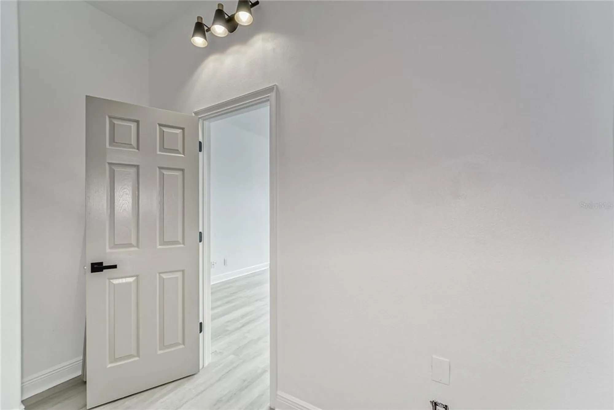 Property Slideshow image 52 of 81 | 5718 sea turtle pl, Apollo Beach, FL, 33572