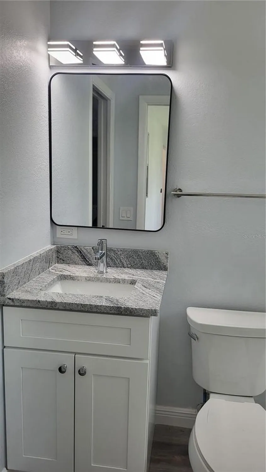 Property Slideshow image 13 of 18 | 5725 80th st n unit 314, St Petersburg, FL, 33709