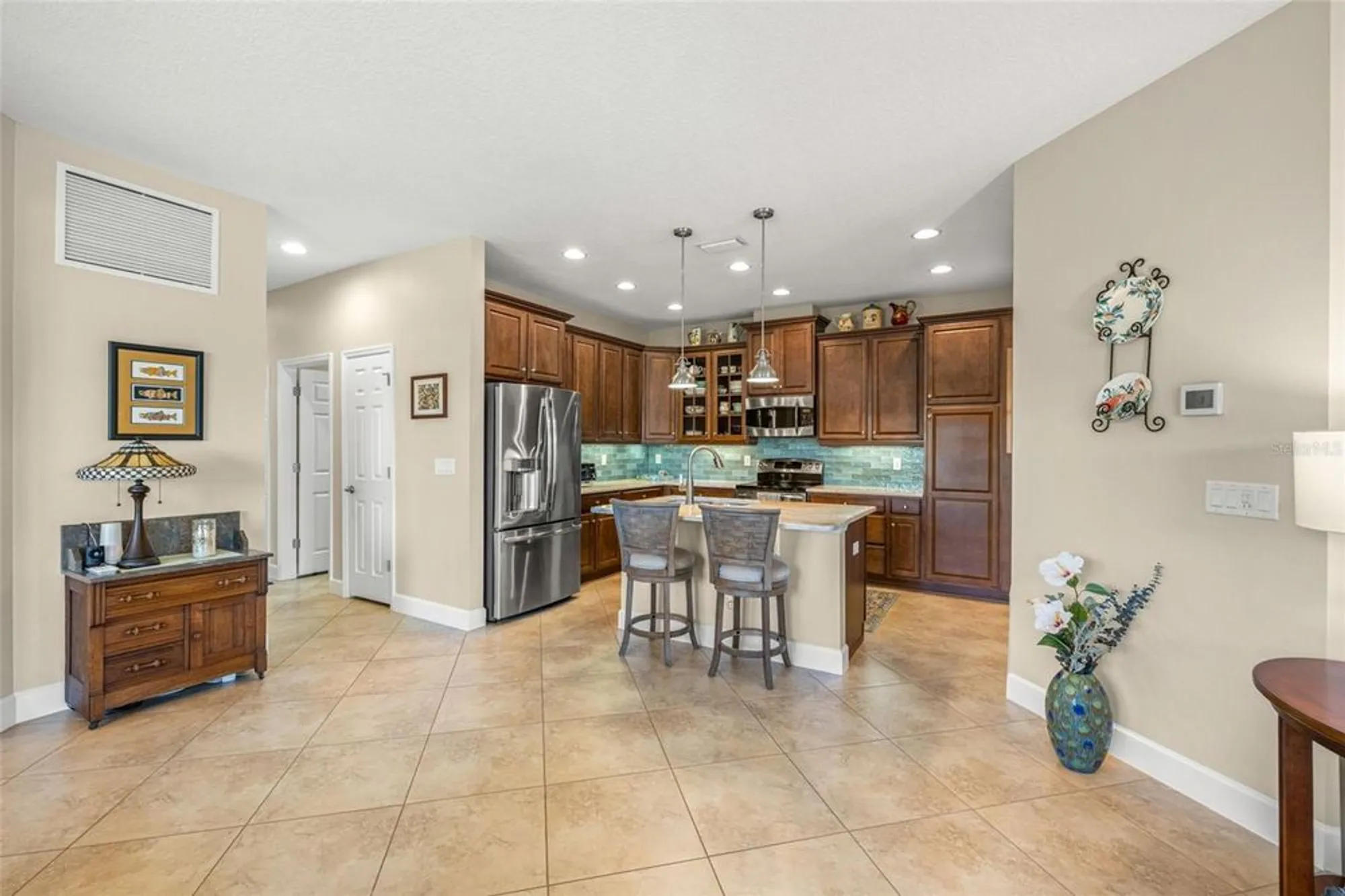 Property Slideshow image 9 of 74 | 2507 sapphire greens ln # 32, Sun City Center, FL, 33573