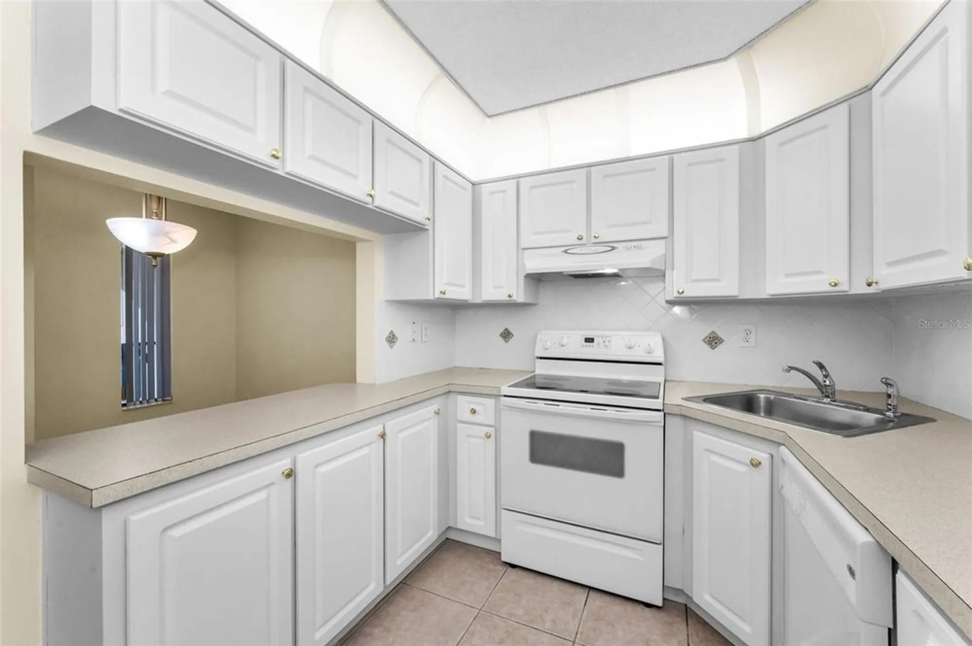 Property Slideshow image 28 of 62 | 2687 pine ridge way f2, Palm Harbor, FL, 34684