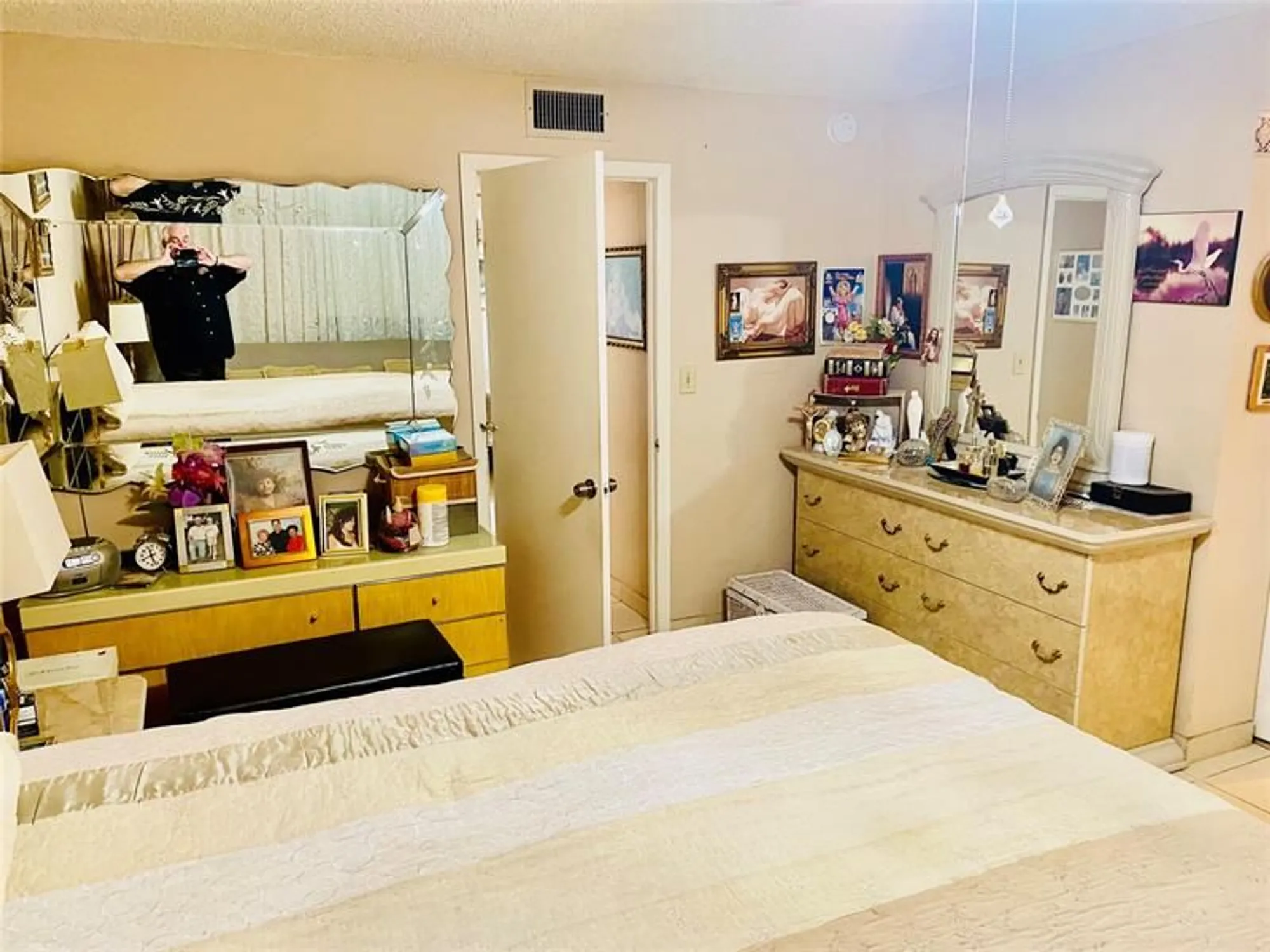 Property Slideshow image 11 of 23 | 7850 w mcnab rd 301, Tamarac, FL, 33321