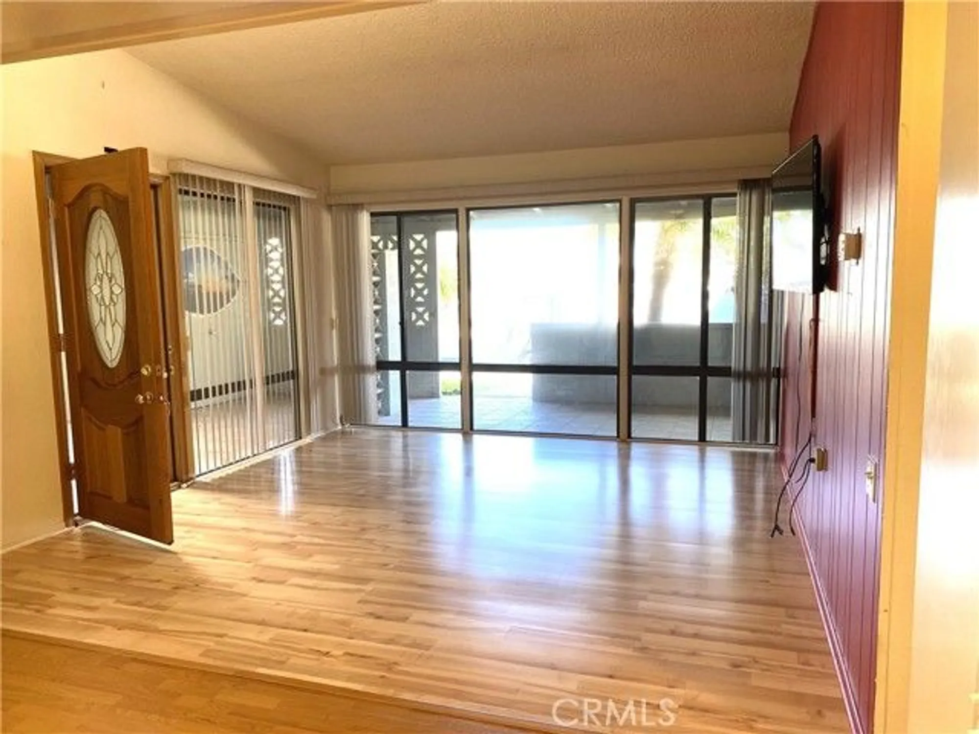 Property Slideshow image 7 of 15 | 13265 del monte dr, Seal Beach, CA, 90740