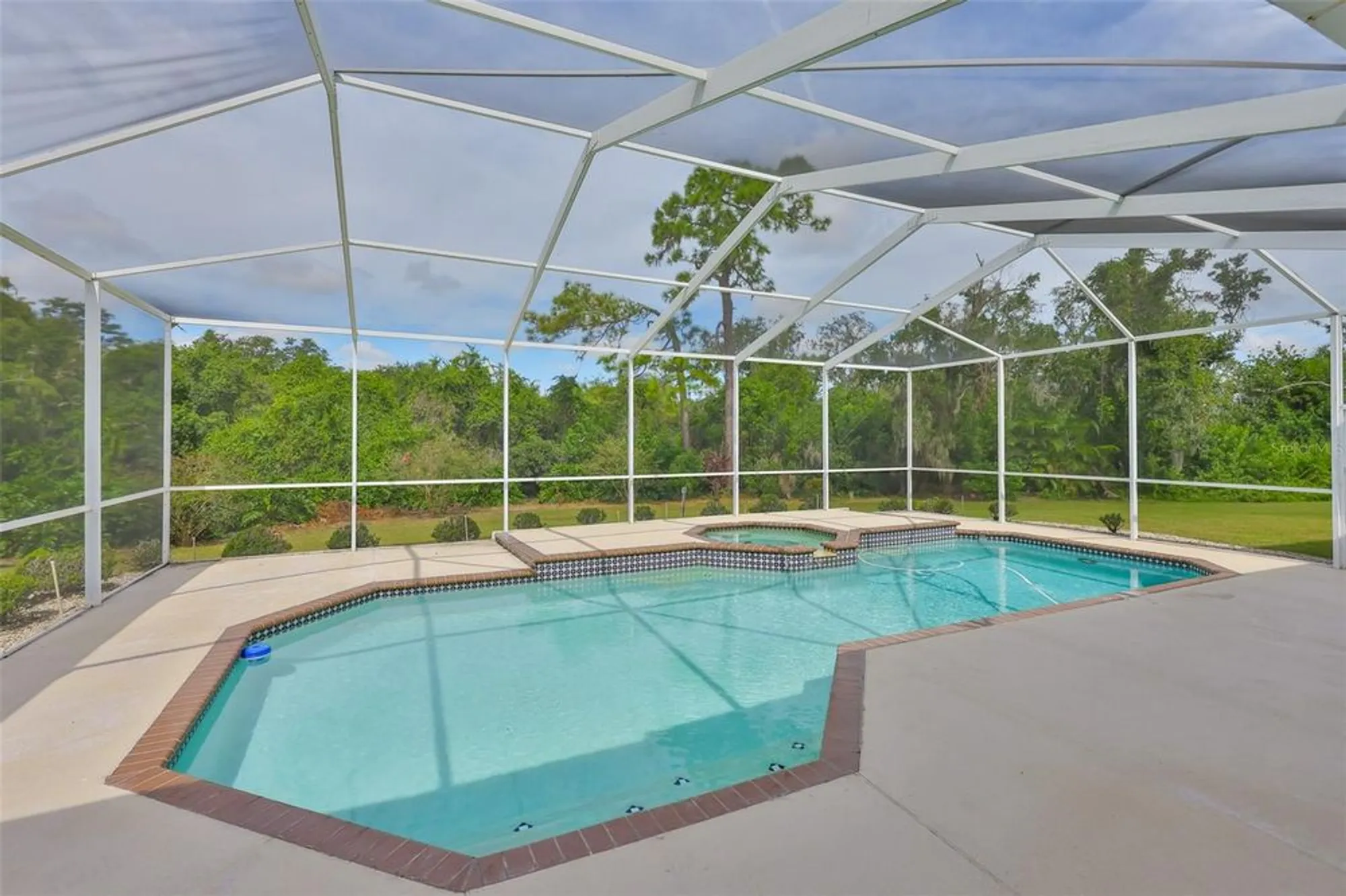 Property Slideshow image 45 of 62 | 2115 platinum dr, Sun City Center, FL, 33573