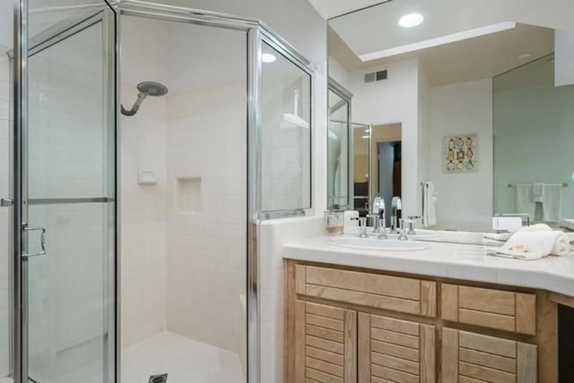 Property Slideshow image 33 of 42 | 80393 pebble bch, La Quinta, CA, 92253