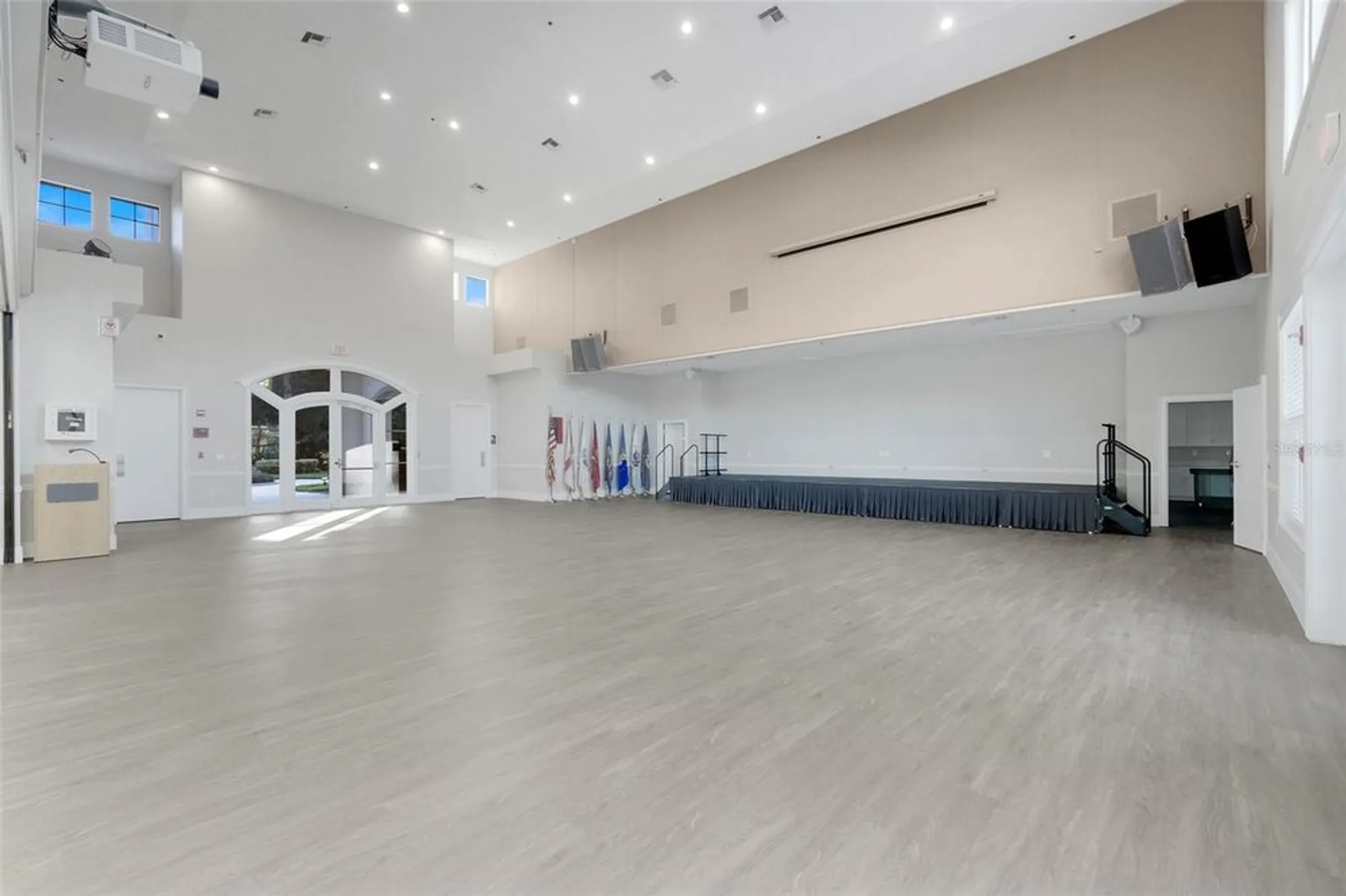 Property Slideshow image 37 of 47 | 27238 stoney brook dr, Leesburg, FL, 34748