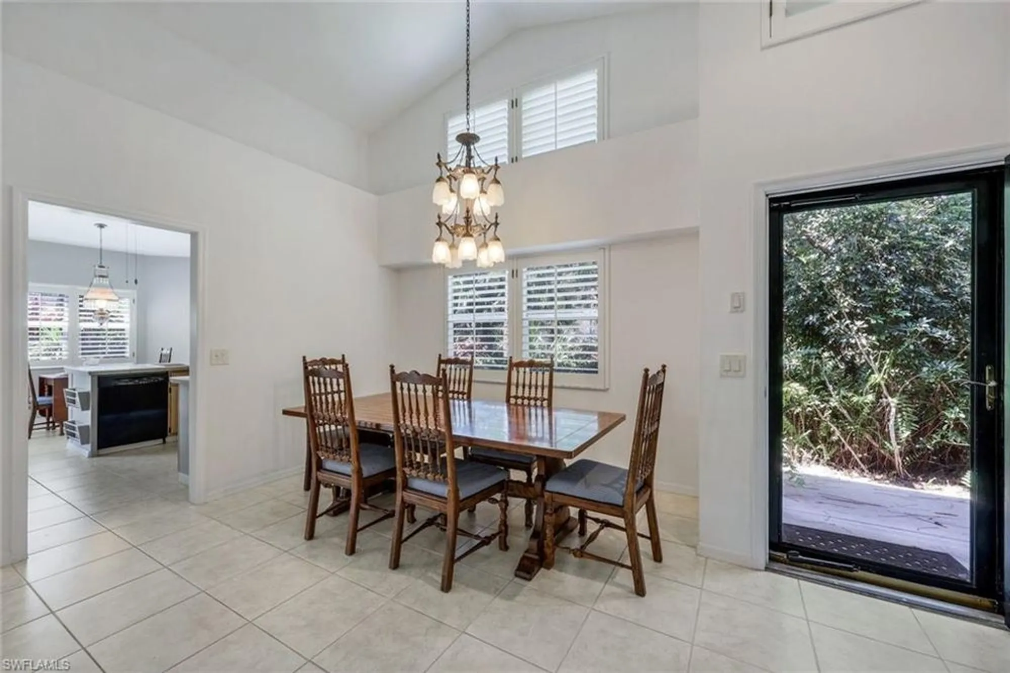Property Slideshow image 8 of 29 | 27181 kindlewood ln, Bonita Springs, FL, 34134