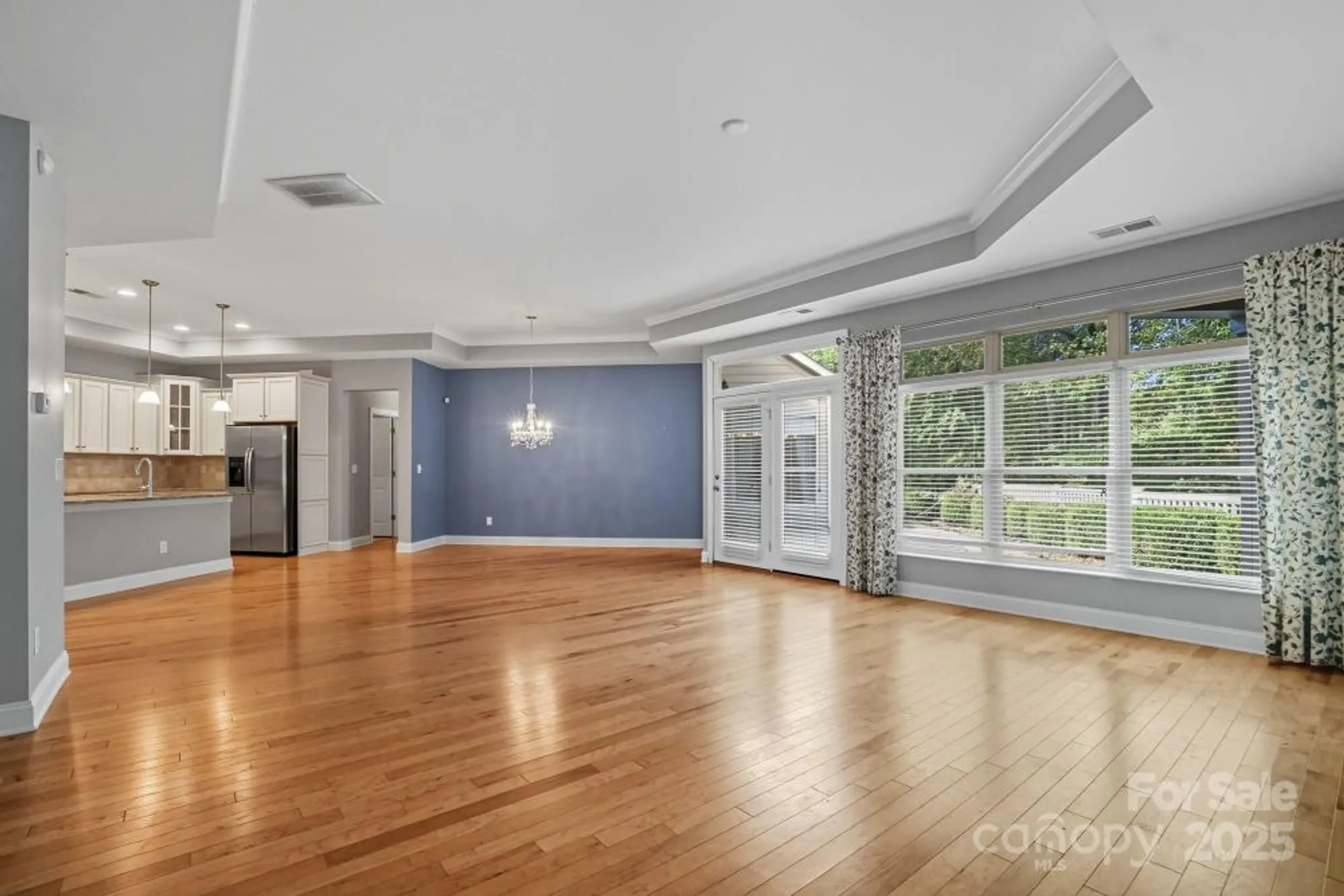 Property Slideshow image 6 of 42 | 2232 coltsview ln, Matthews, NC, 28105