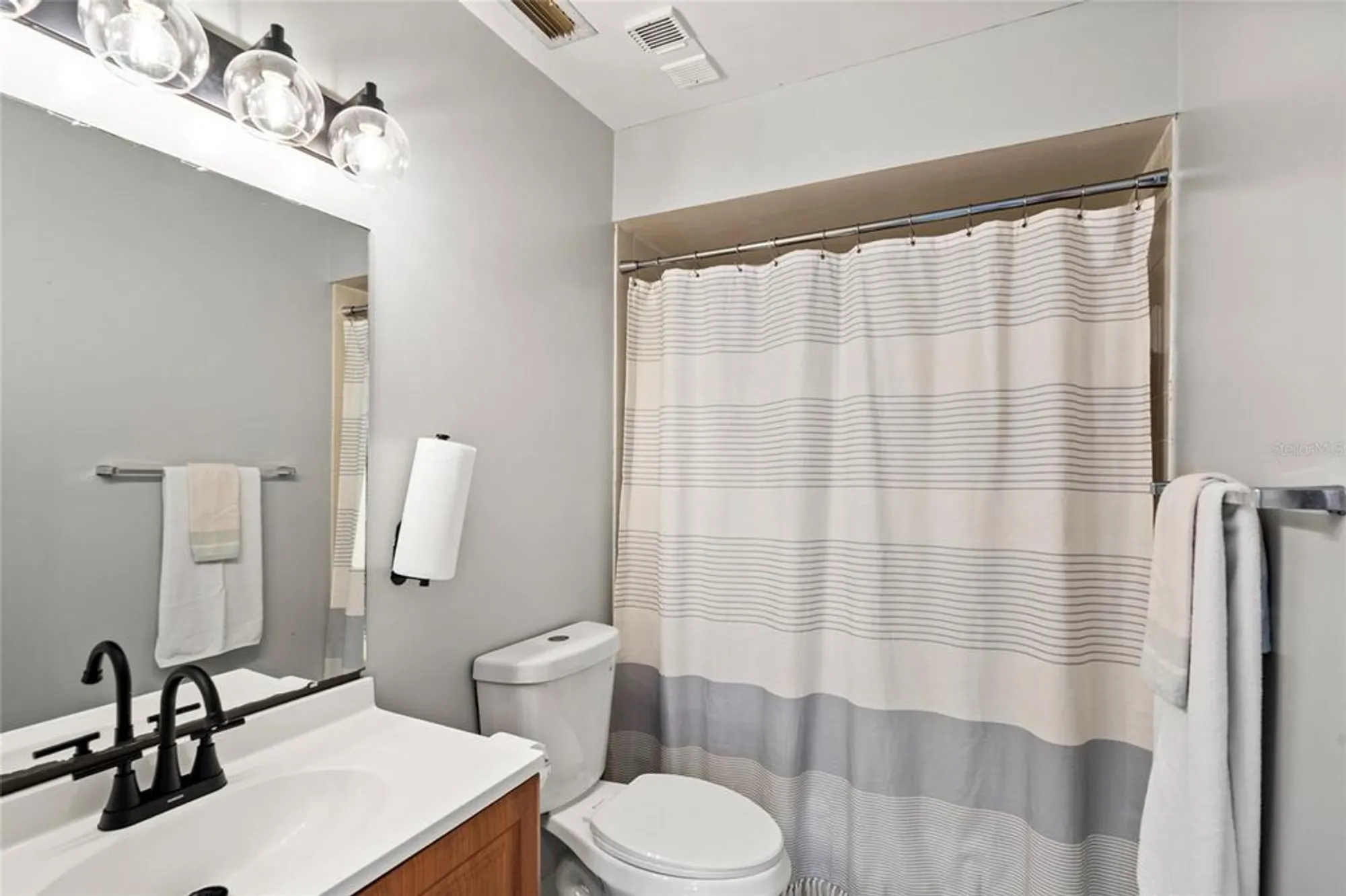 Property Slideshow image 40 of 52 | 6140 sun blvd unit 7, St Petersburg, FL, 33715
