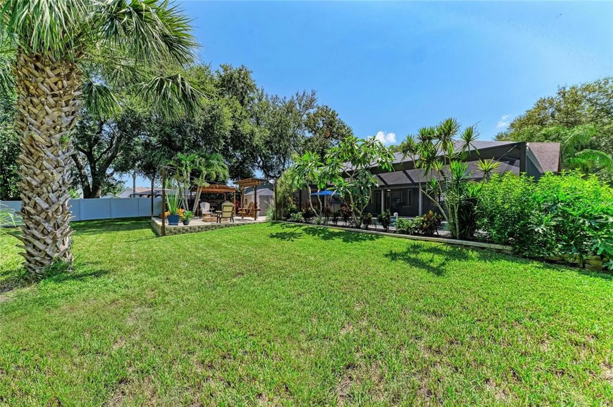 Property Slideshow image 68 of 69 | 8416 palm lakes ct, Sarasota, FL, 34243