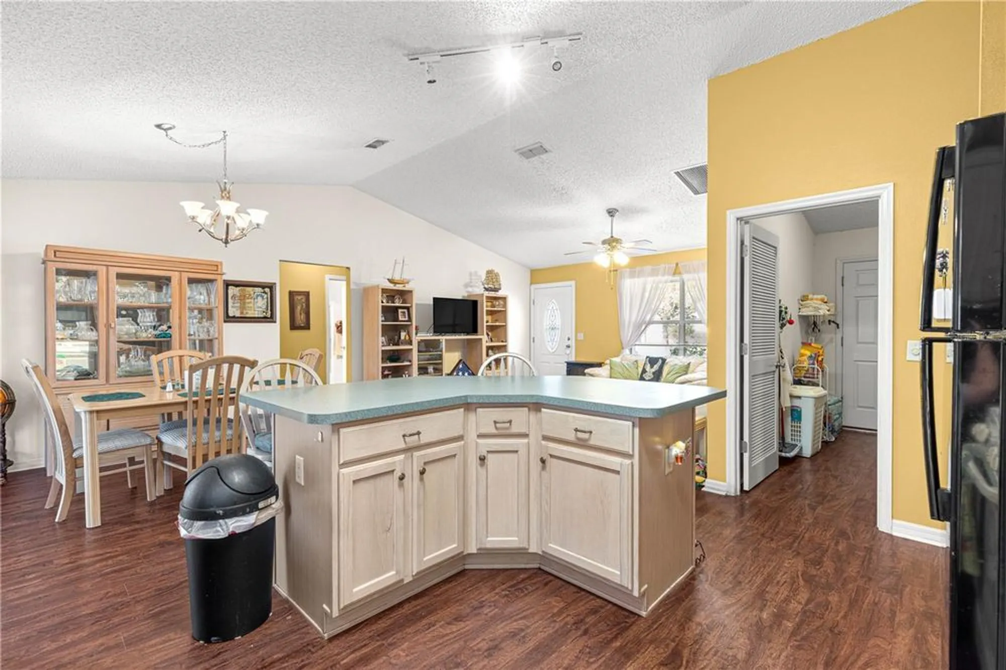 Property Slideshow image 15 of 31 | 9345 se 177th simons ln, The Villages, FL, 32162