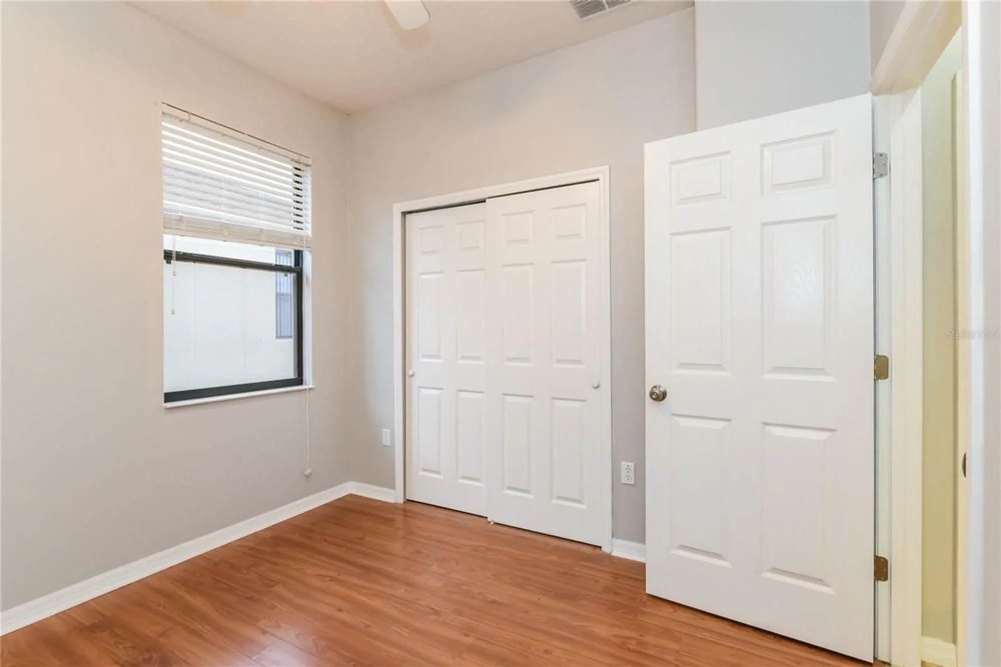 Property Slideshow image 10 of 16 | 505 millifiora ln, Kissimmee, FL, 34759