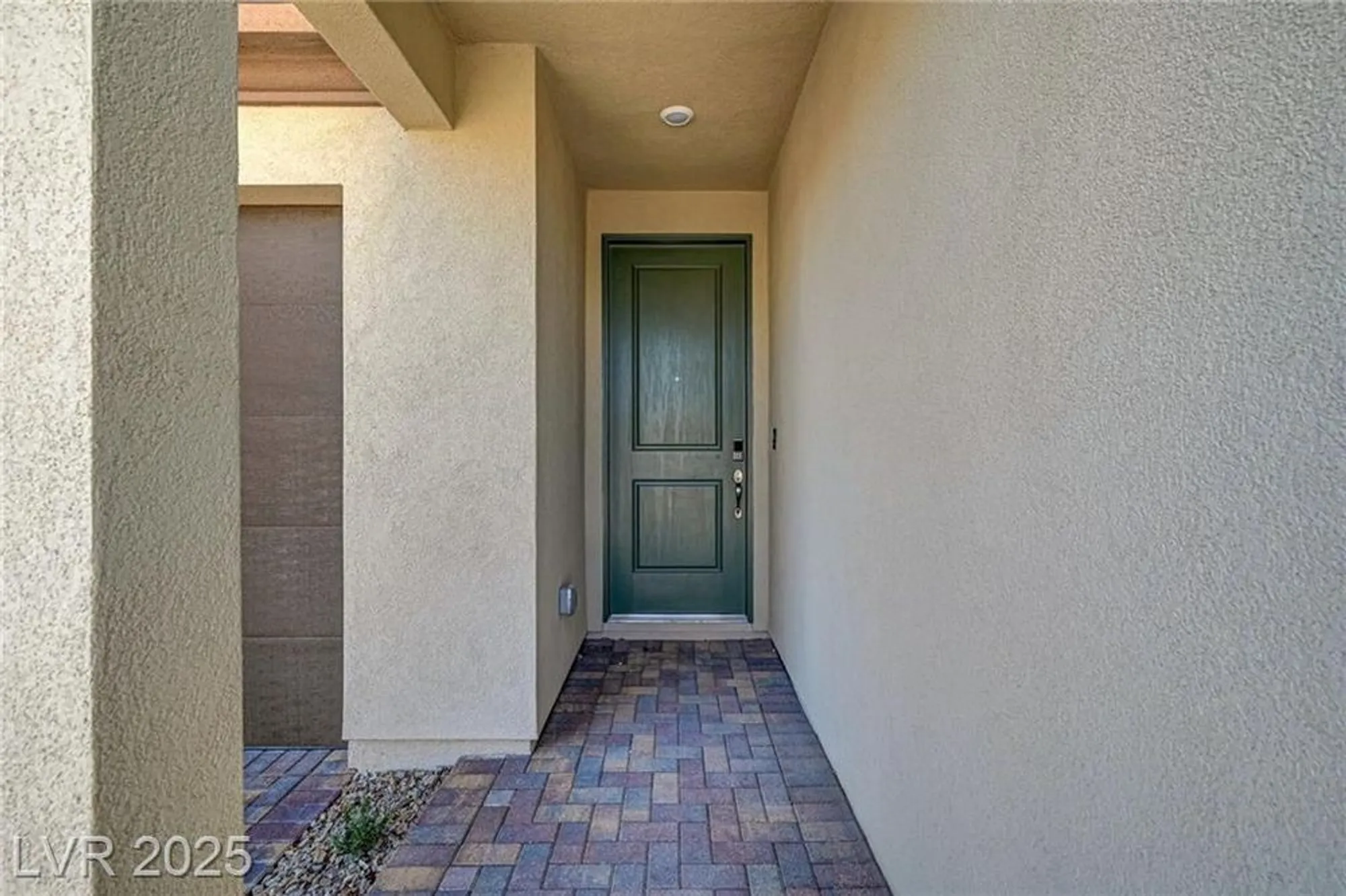 Property Slideshow image 36 of 65 | 10255 crimson currant st, Las Vegas, NV, 89143