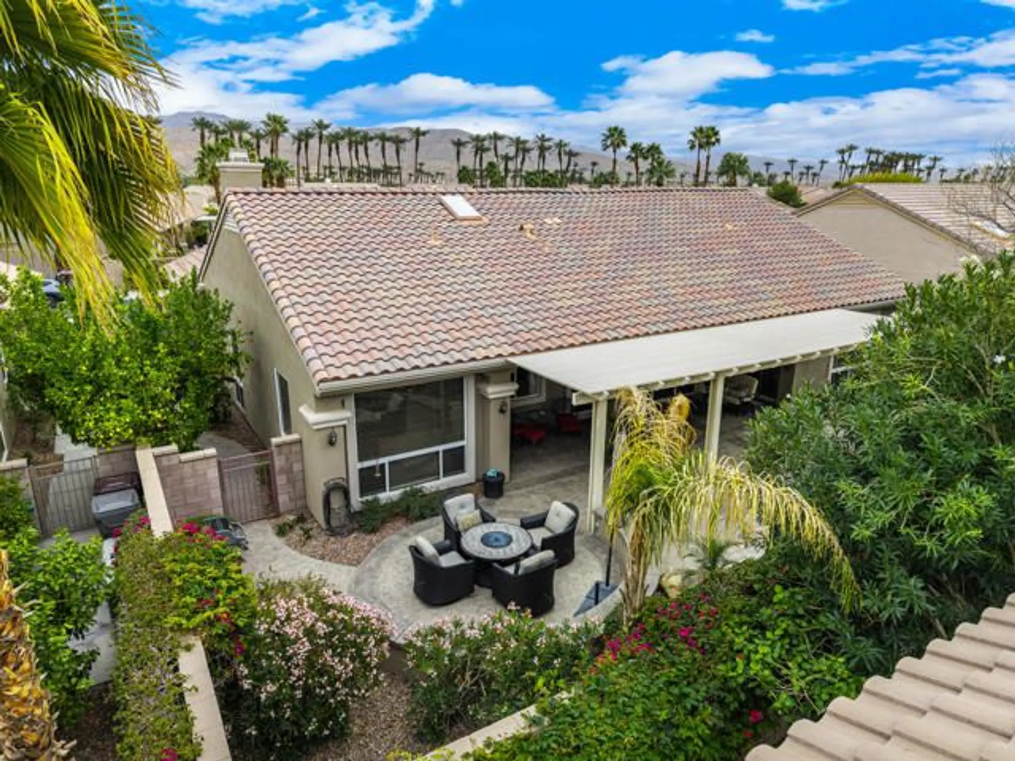 Property Slideshow image 21 of 47 | 35707 stonebriar dr, Palm Desert, CA, 92211