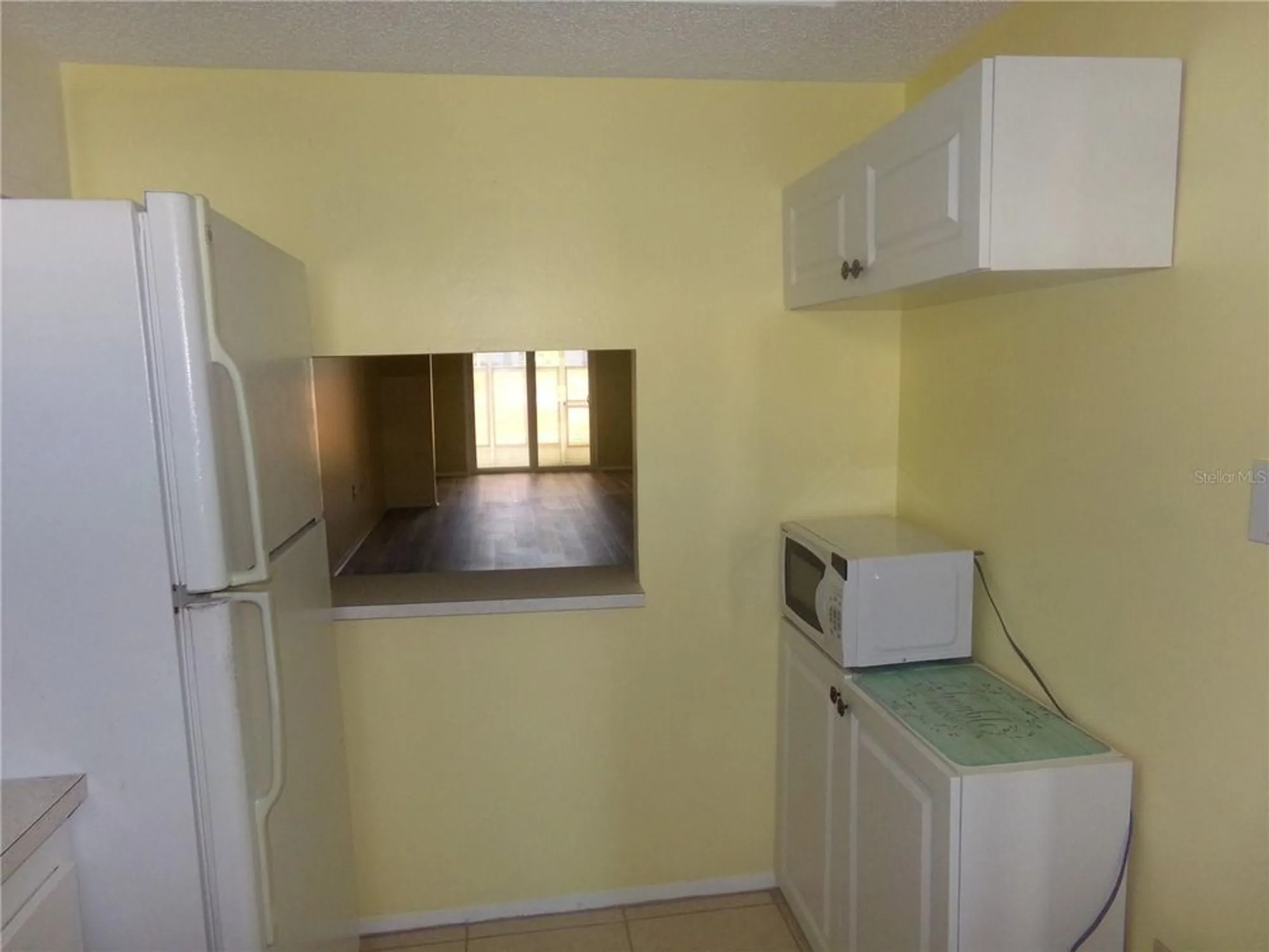 Property Slideshow image 5 of 33 | 4111 heron way # 103, Bradenton, FL, 34205