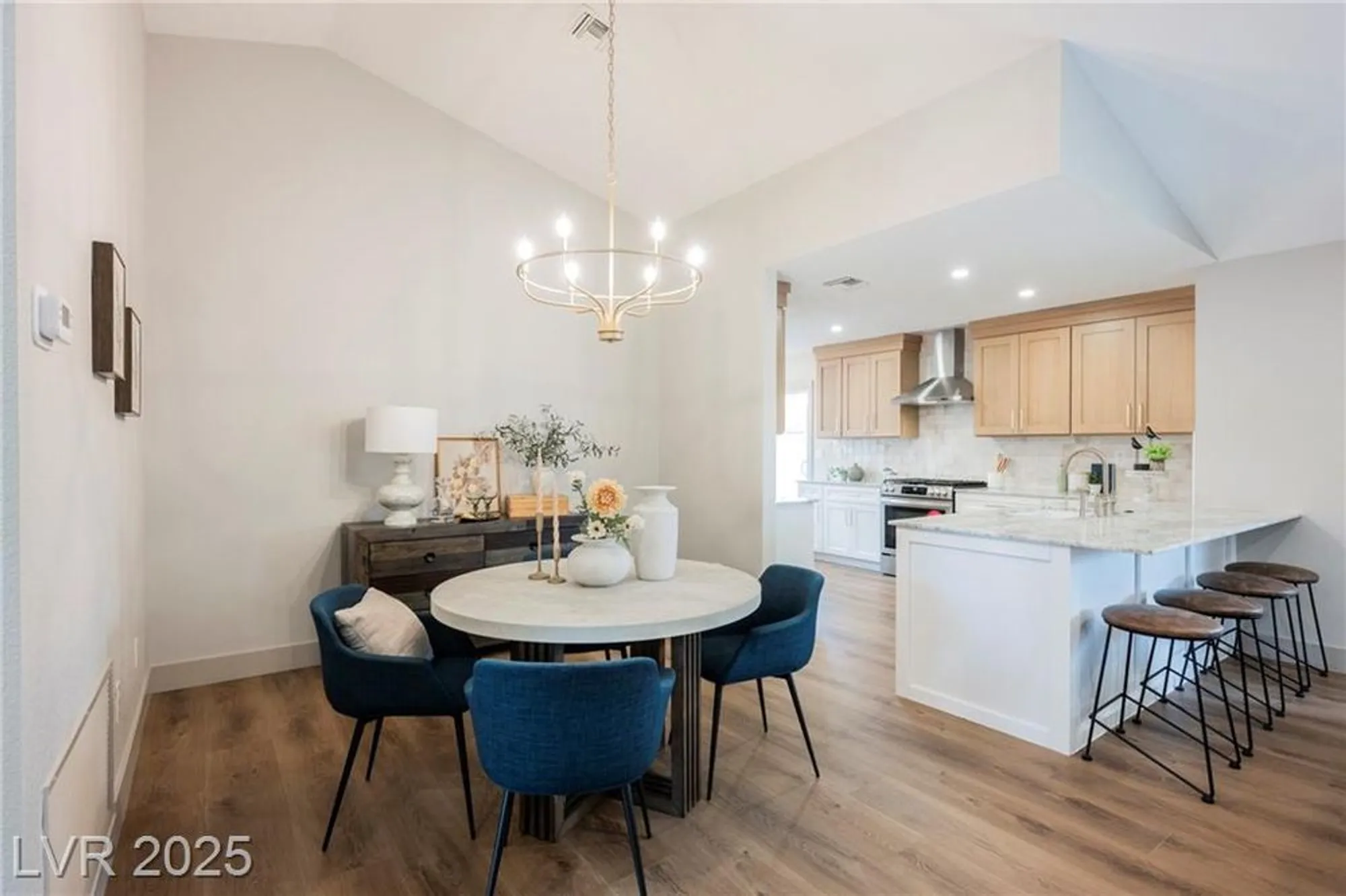 Property Slideshow image 4 of 28 | 9337 quail ridge dr, Las Vegas, NV, 89134