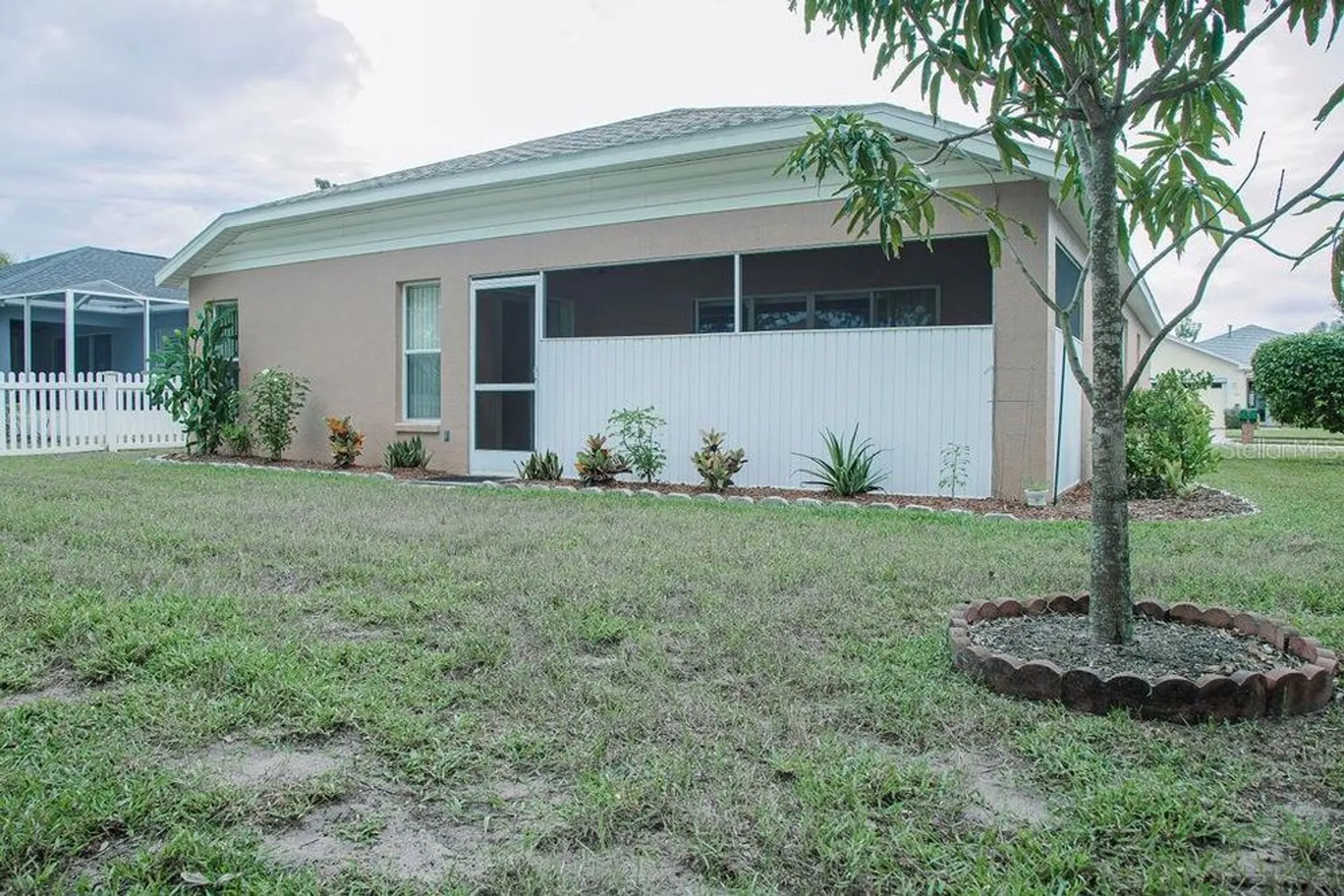 Property Slideshow image 47 of 51 | 260 lake suzanne dr, Lake Wales, FL, 33859