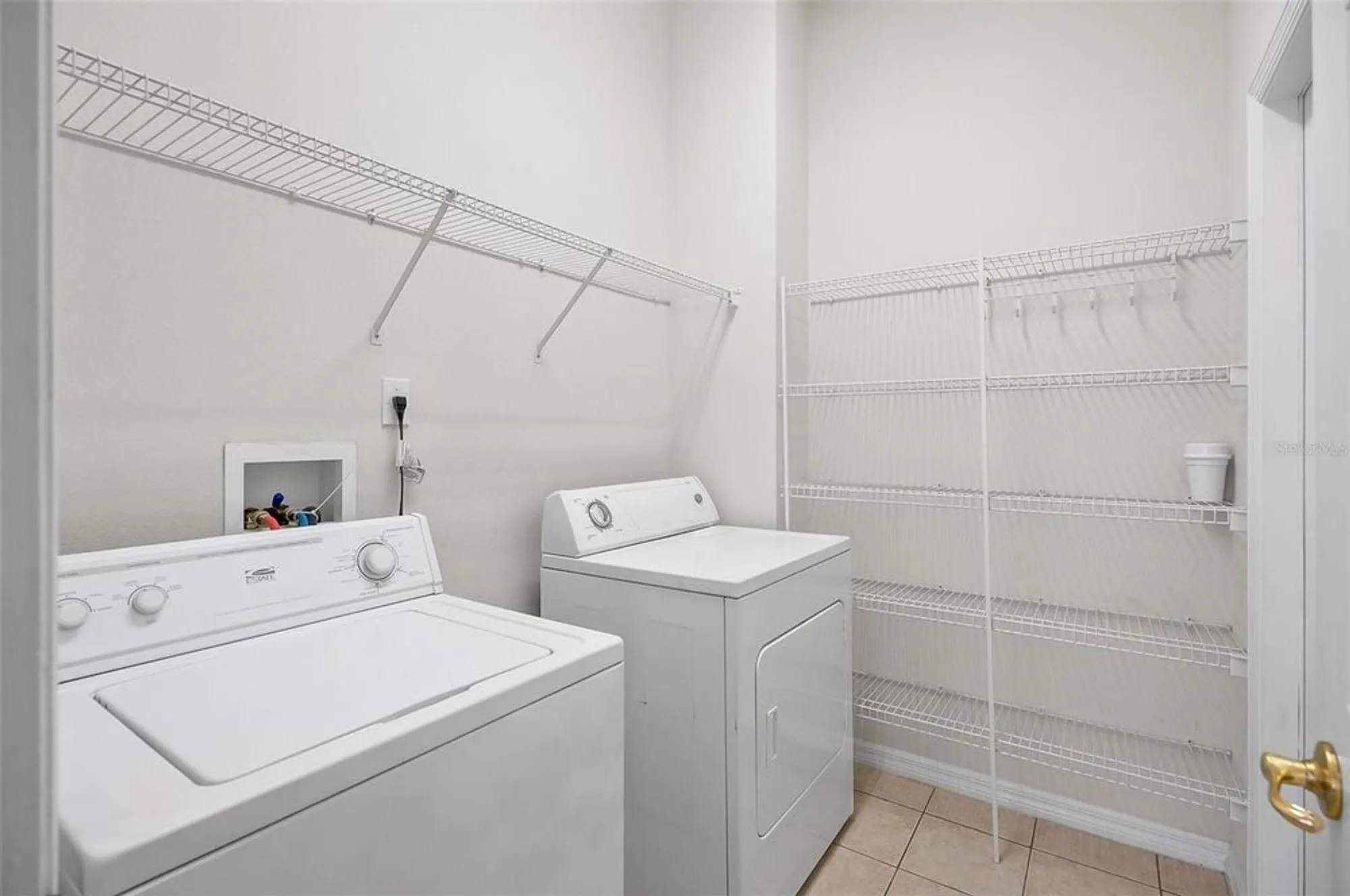 Property Slideshow image 13 of 39 | 6 point doral ct, Palm Coast, FL, 32137